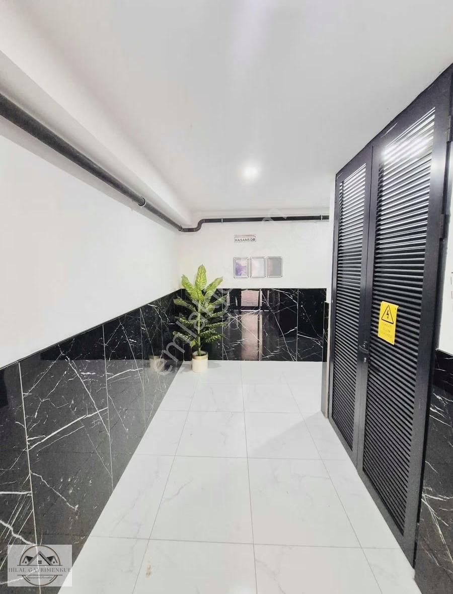 Hilal Gayrimenkul Den Dutlubahçede Sıfır Eşyalı Arakat 1+1 - Görsel 17