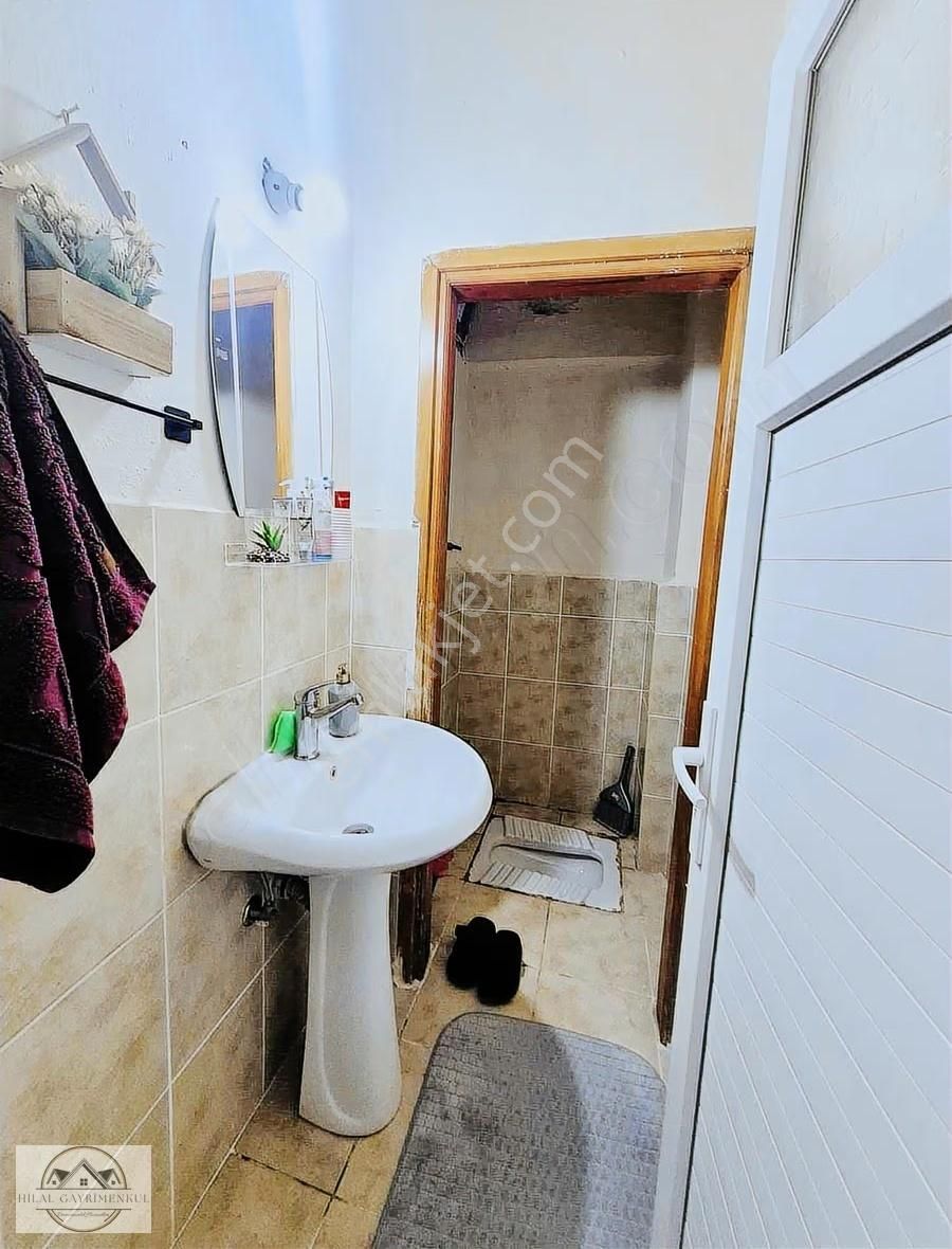 Hilal Gayrimenkul Den Gündoğdu Da 3+1 Geniş Anayol Yakını Katta - Görsel 8