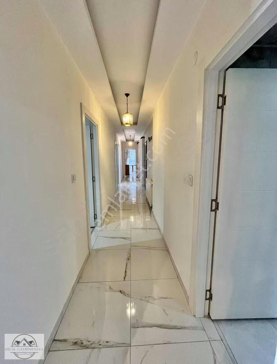 Hilal Gayrimenkul'den Halı Sahaya Cephe Geniş Ebevyn Banyo *3+1* - Görsel 20