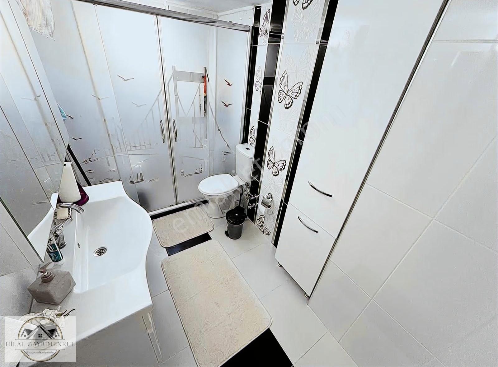 Hilal Gayrimenkul'den Adonis Hotele Paralel Tadilatlı Geniş*3+1* - Görsel 16