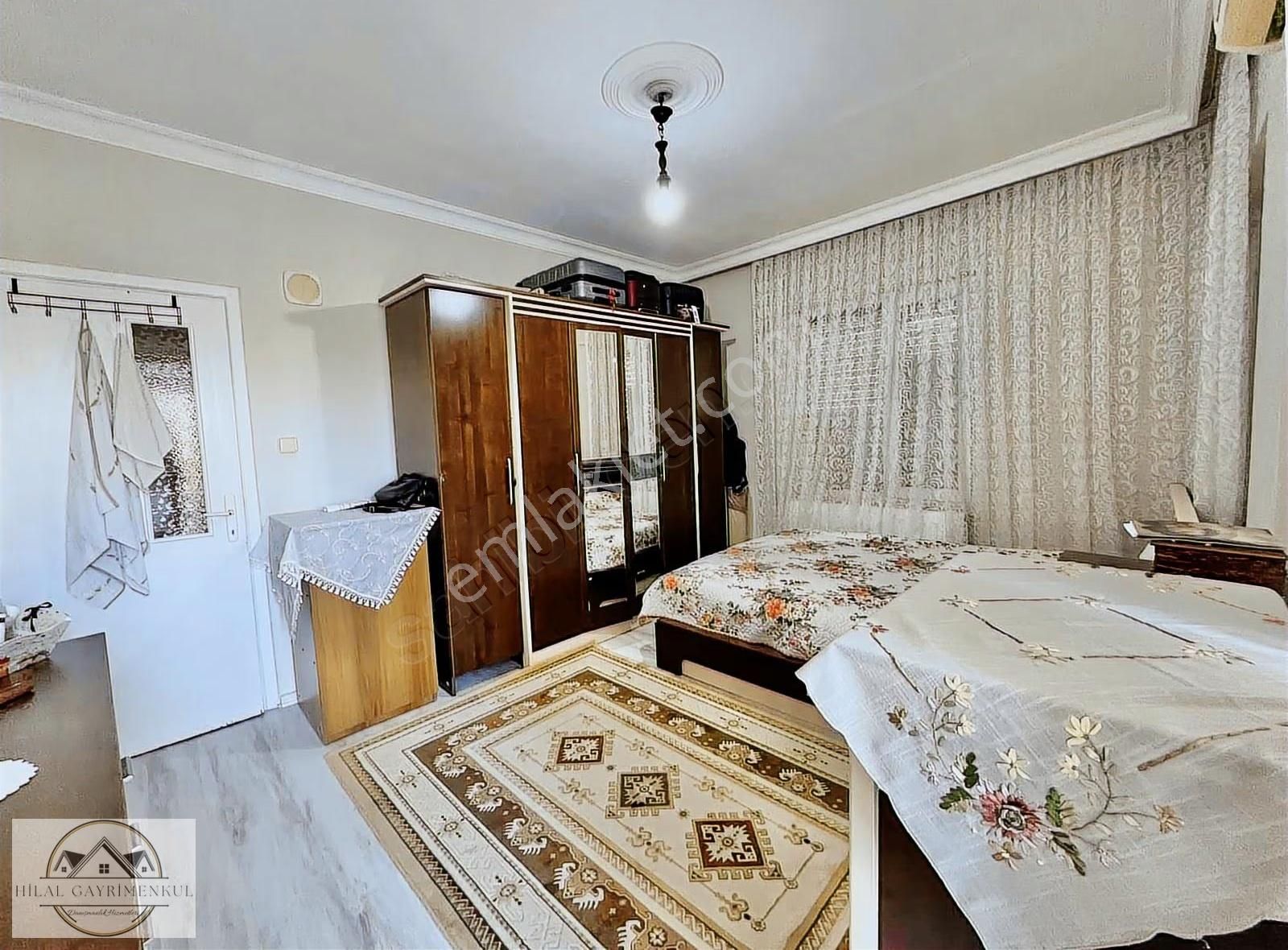 Hilal Gayrimenkul'den Adonis Hotele Paralel Tadilatlı Geniş*3+1* - Görsel 11