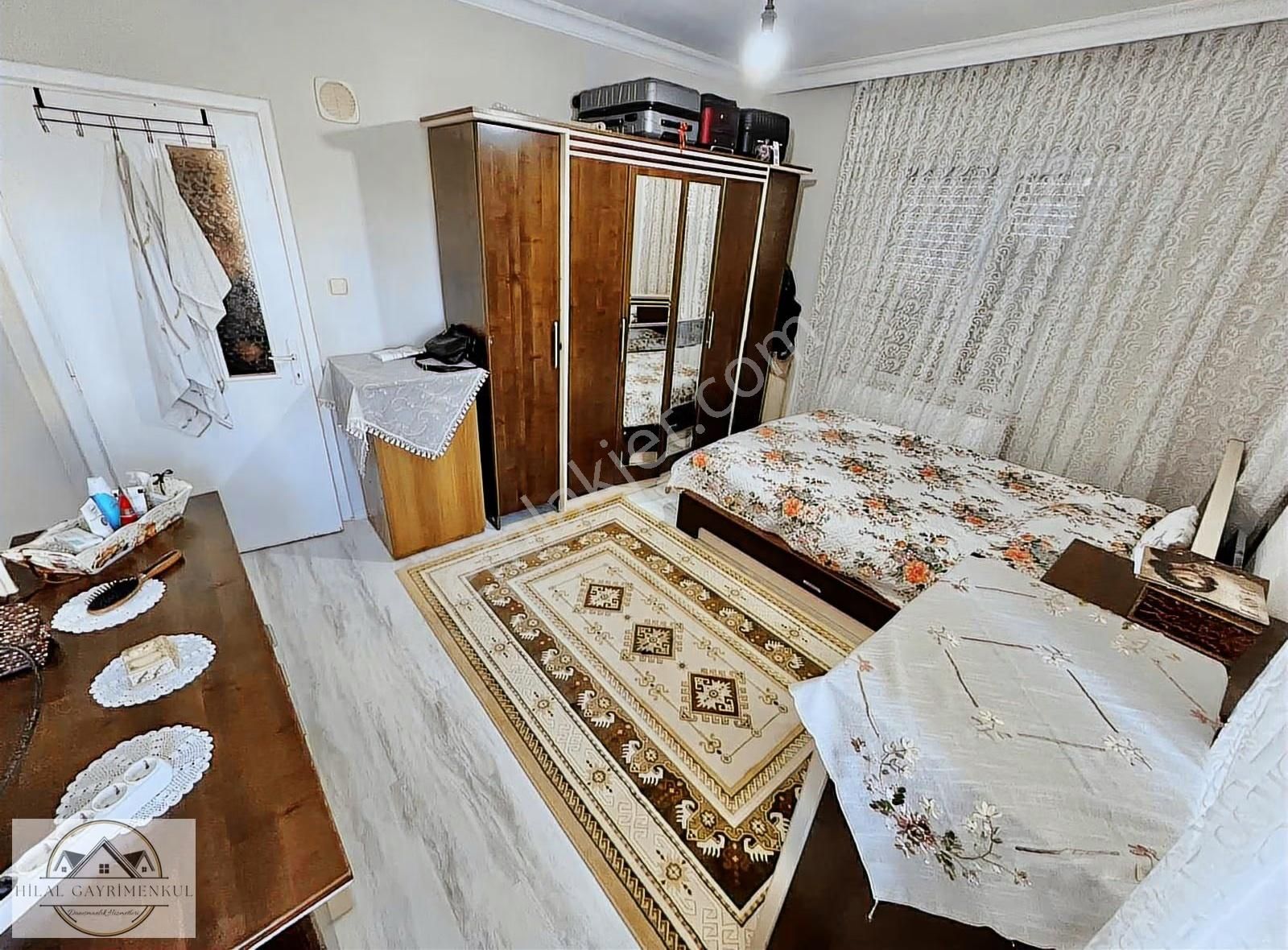 Hilal Gayrimenkul'den Adonis Hotele Paralel Tadilatlı Geniş*3+1* - Görsel 7