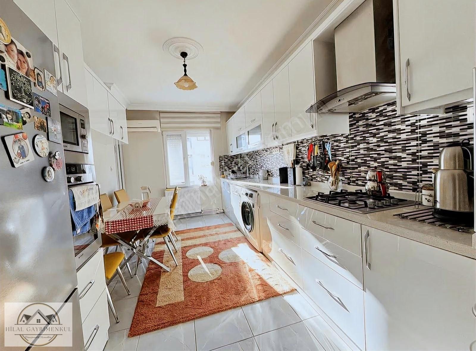 Hilal Gayrimenkul'den Adonis Hotele Paralel Tadilatlı Geniş*3+1* - Görsel 30