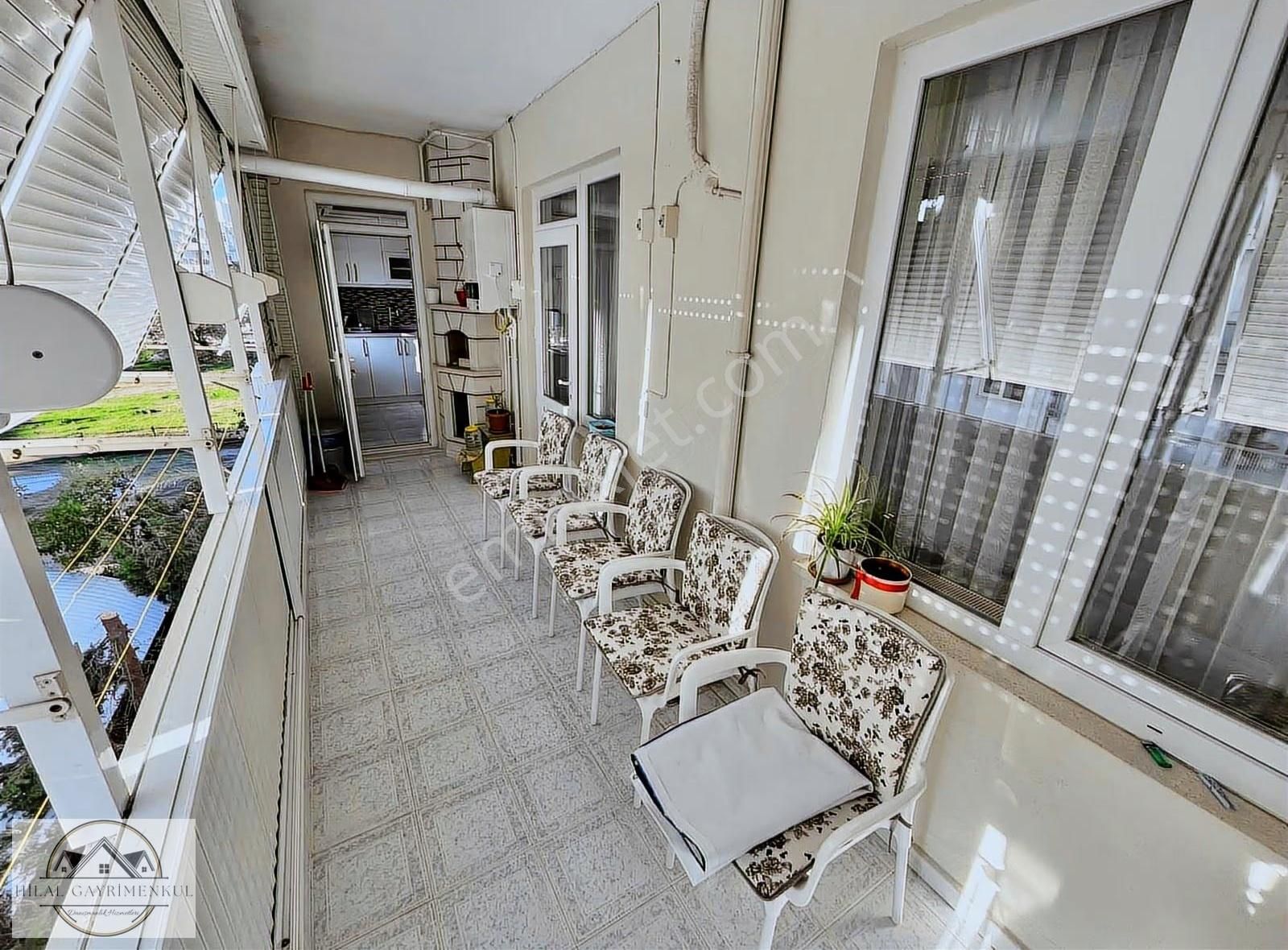 Hilal Gayrimenkul'den Adonis Hotele Paralel Tadilatlı Geniş*3+1* - Görsel 3