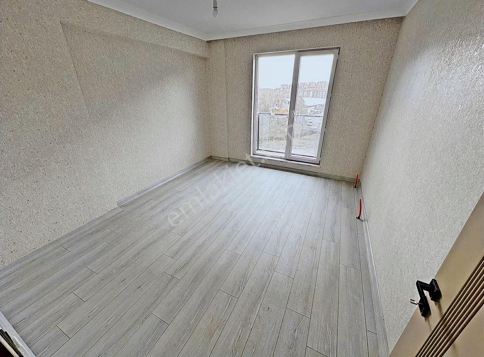 Keçiören'de 145m² Full Yapılı, Teras Balkonlu 3+1 Daire - Görsel 18