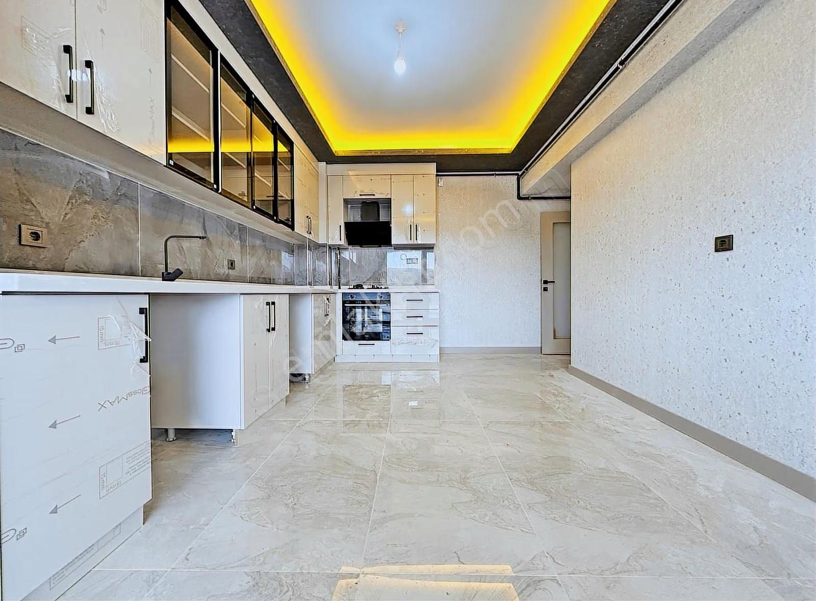 Keçiören'de 145m² Full Yapılı, Teras Balkonlu 3+1 Daire - Görsel 27