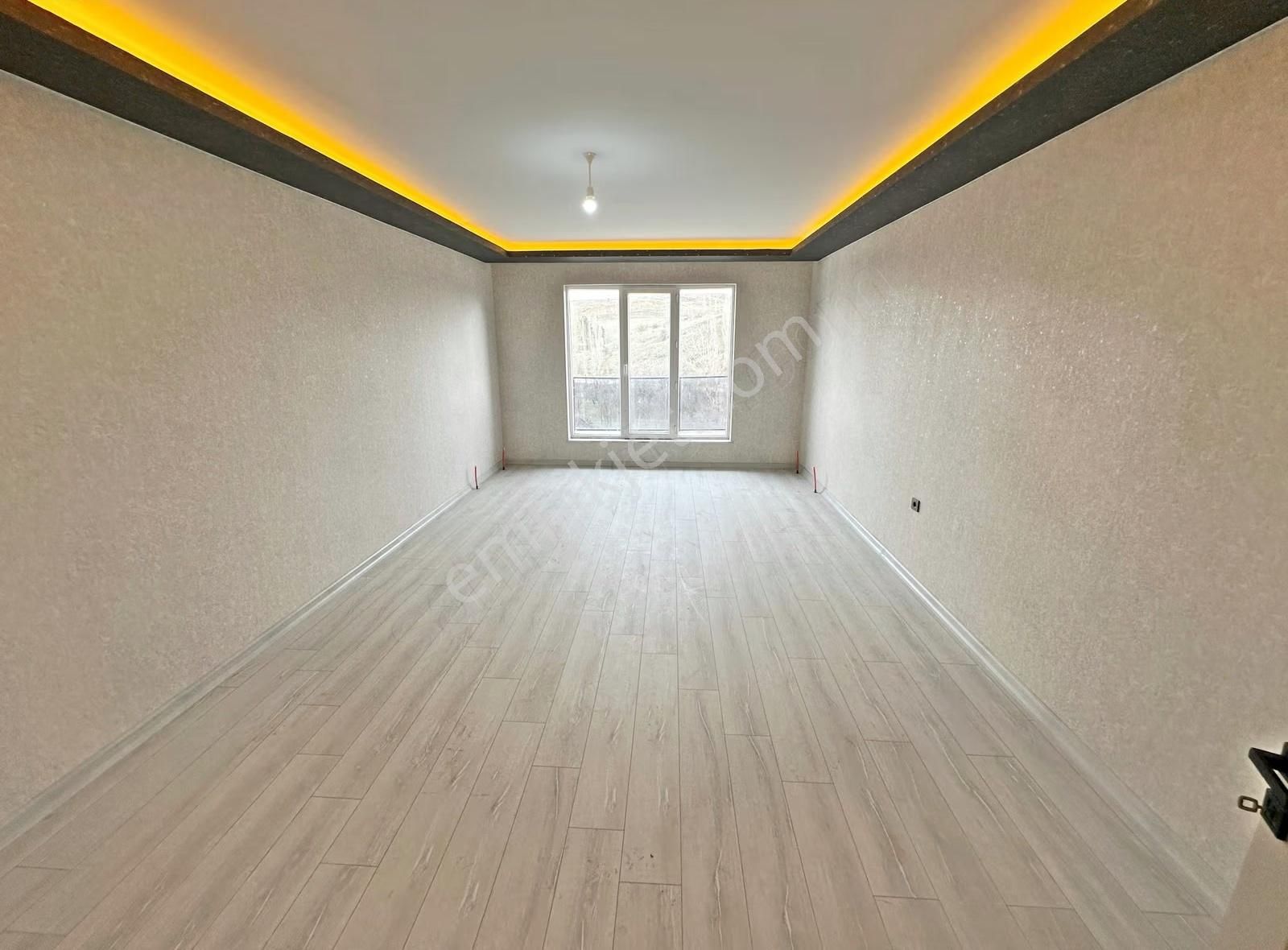 Keçiören'de 145m² Full Yapılı, Teras Balkonlu 3+1 Daire - Görsel 32