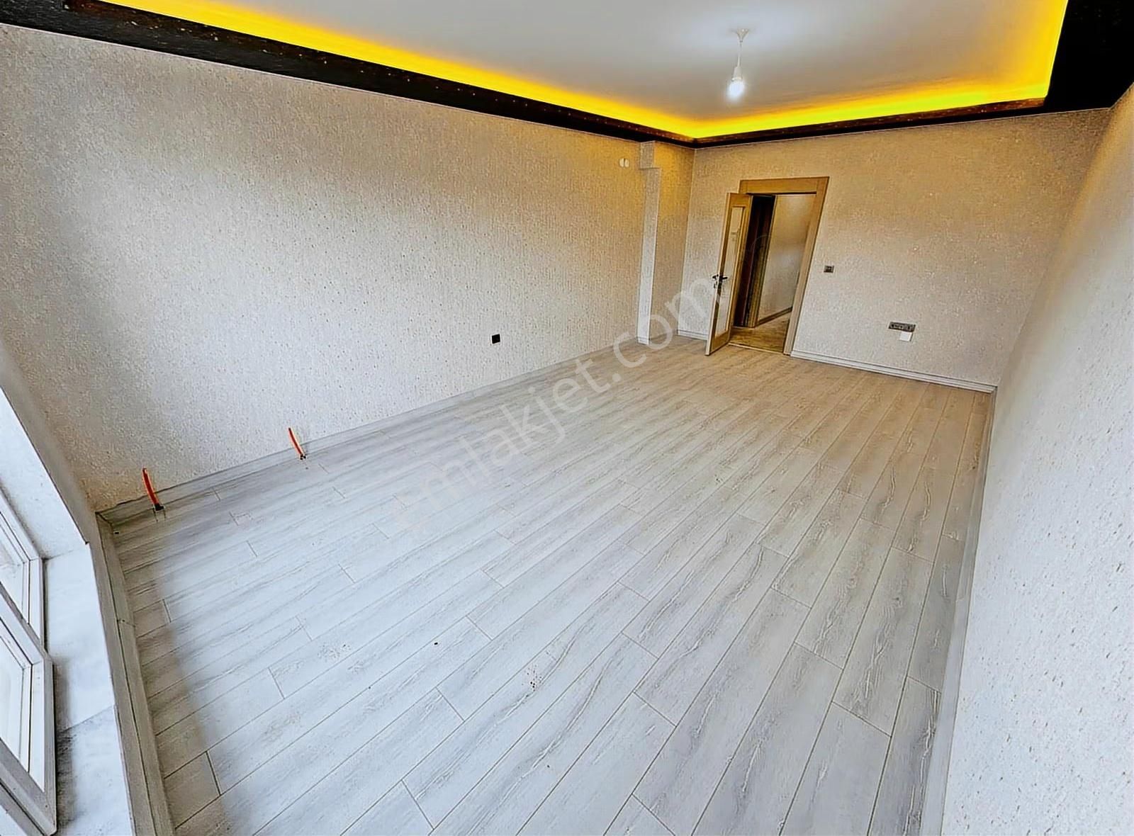 Keçiören'de 145m² Full Yapılı, Teras Balkonlu 3+1 Daire - Görsel 2