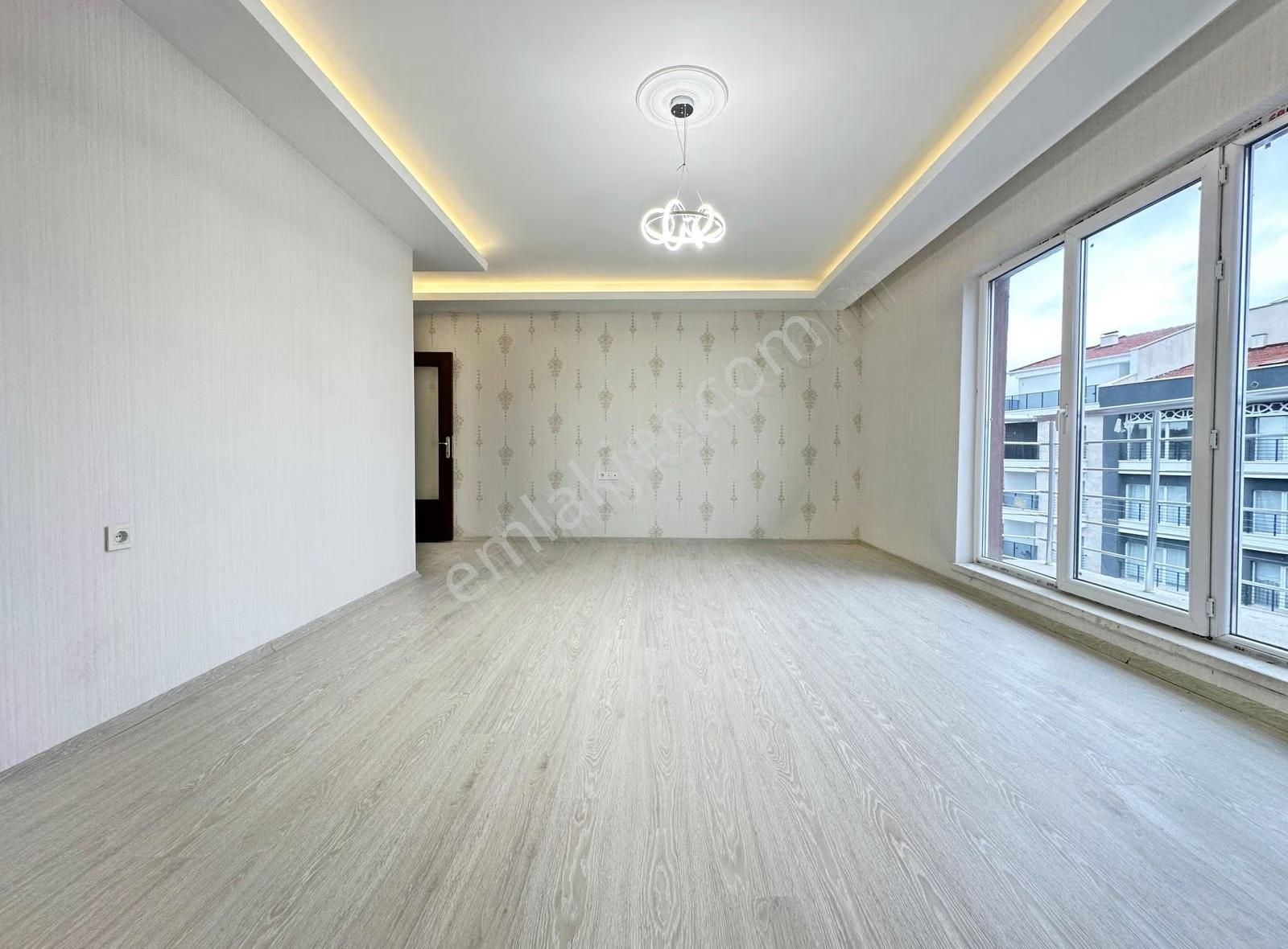 Keçiören'de Teras Balkonlu, Yapılı, Merkezi Konumda 3+1 Daire - Görsel 23