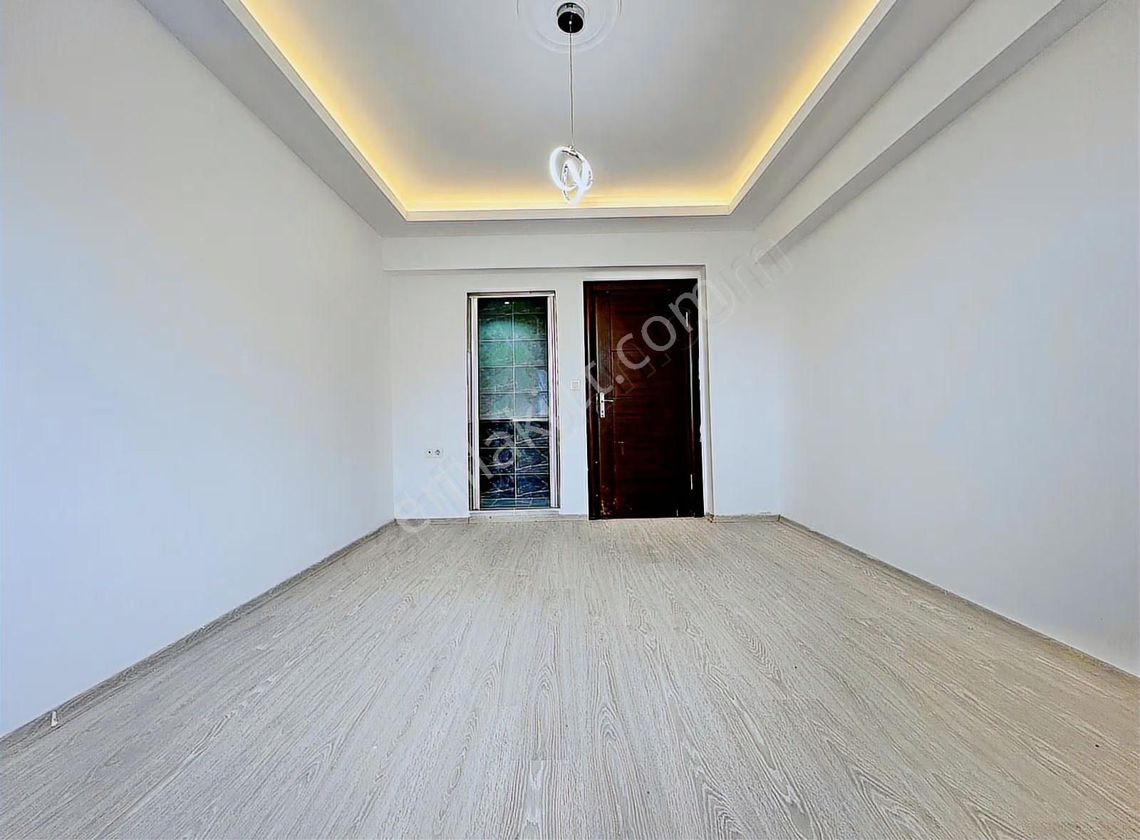 Keçiören'de Teras Balkonlu, Yapılı, Merkezi Konumda 3+1 Daire - Görsel 8