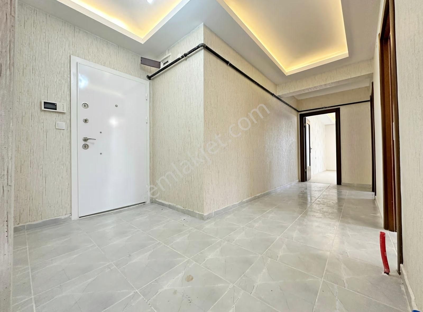 Keçiören'de Teras Balkonlu, Yapılı, Merkezi Konumda 3+1 Daire - Görsel 12