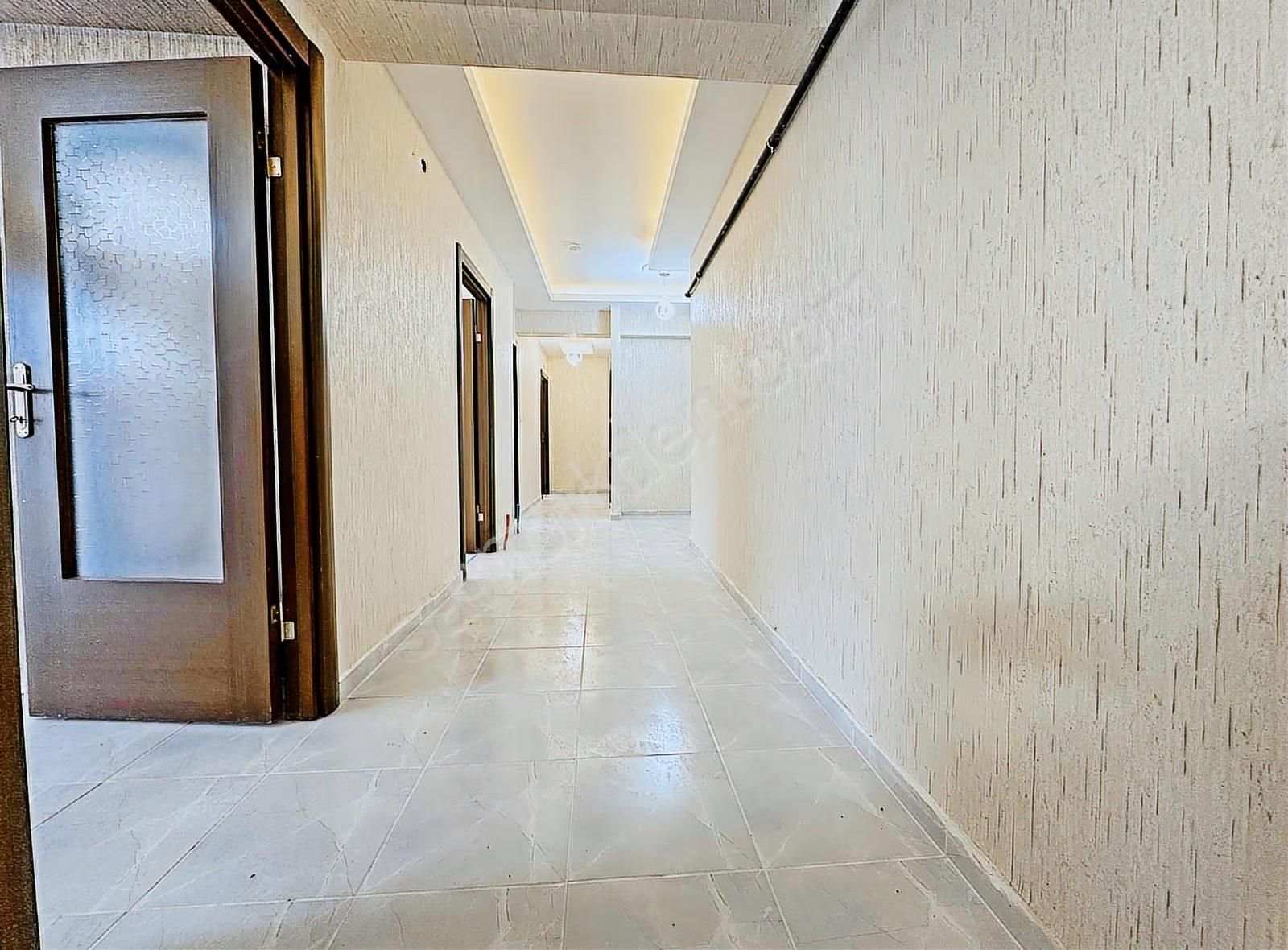 Keçiören'de Teras Balkonlu, Yapılı, Merkezi Konumda 3+1 Daire - Görsel 35