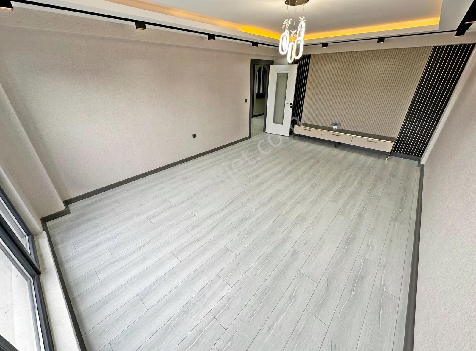 Keçiören'de Satılık 3+1 Daire, 145m², Merkezi Konum - Görsel 6