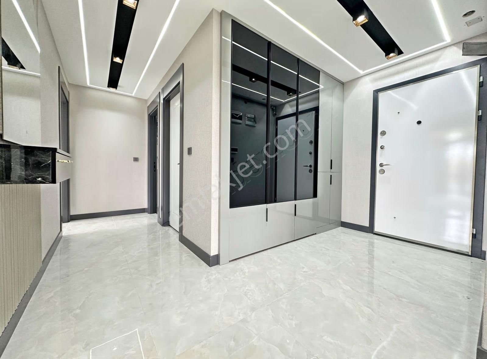 Keçiören'de Satılık 3+1 Daire, 145m², Merkezi Konum - Görsel 21