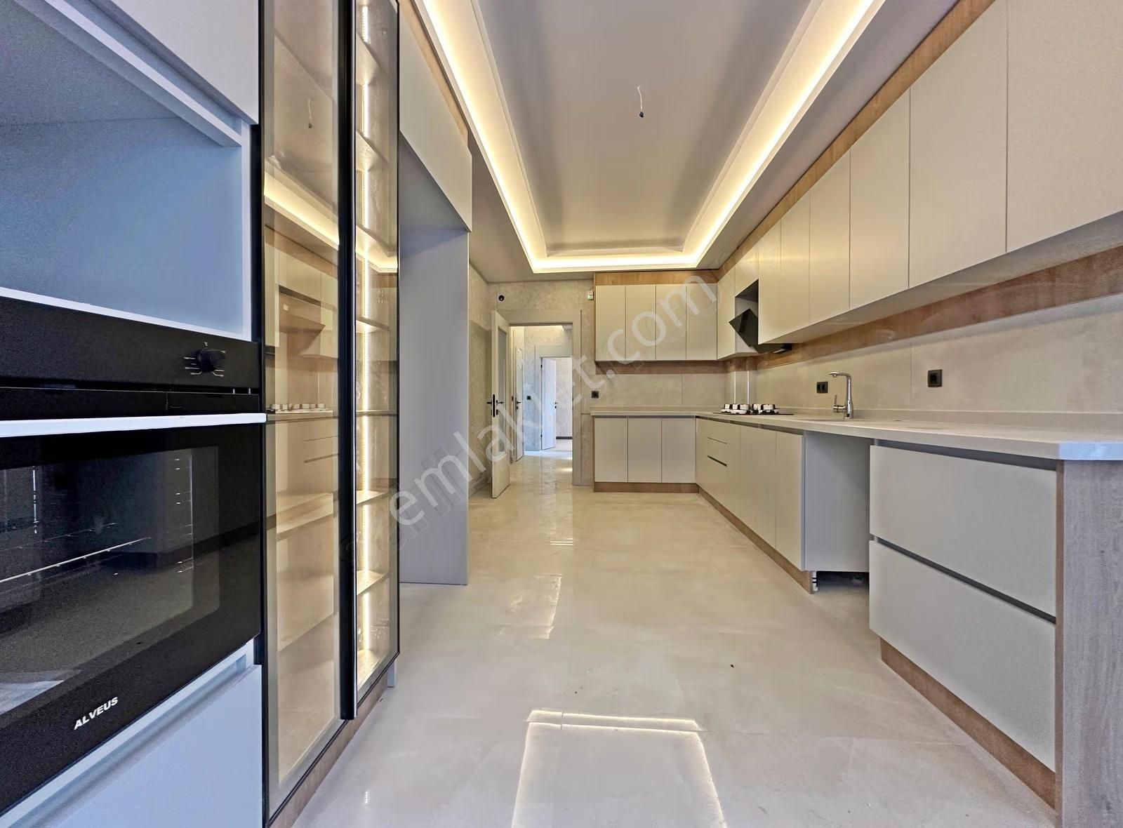 Keçiören'de Site İçinde, Full Yapılı, 145m² 3+1 Daire - Görsel 9