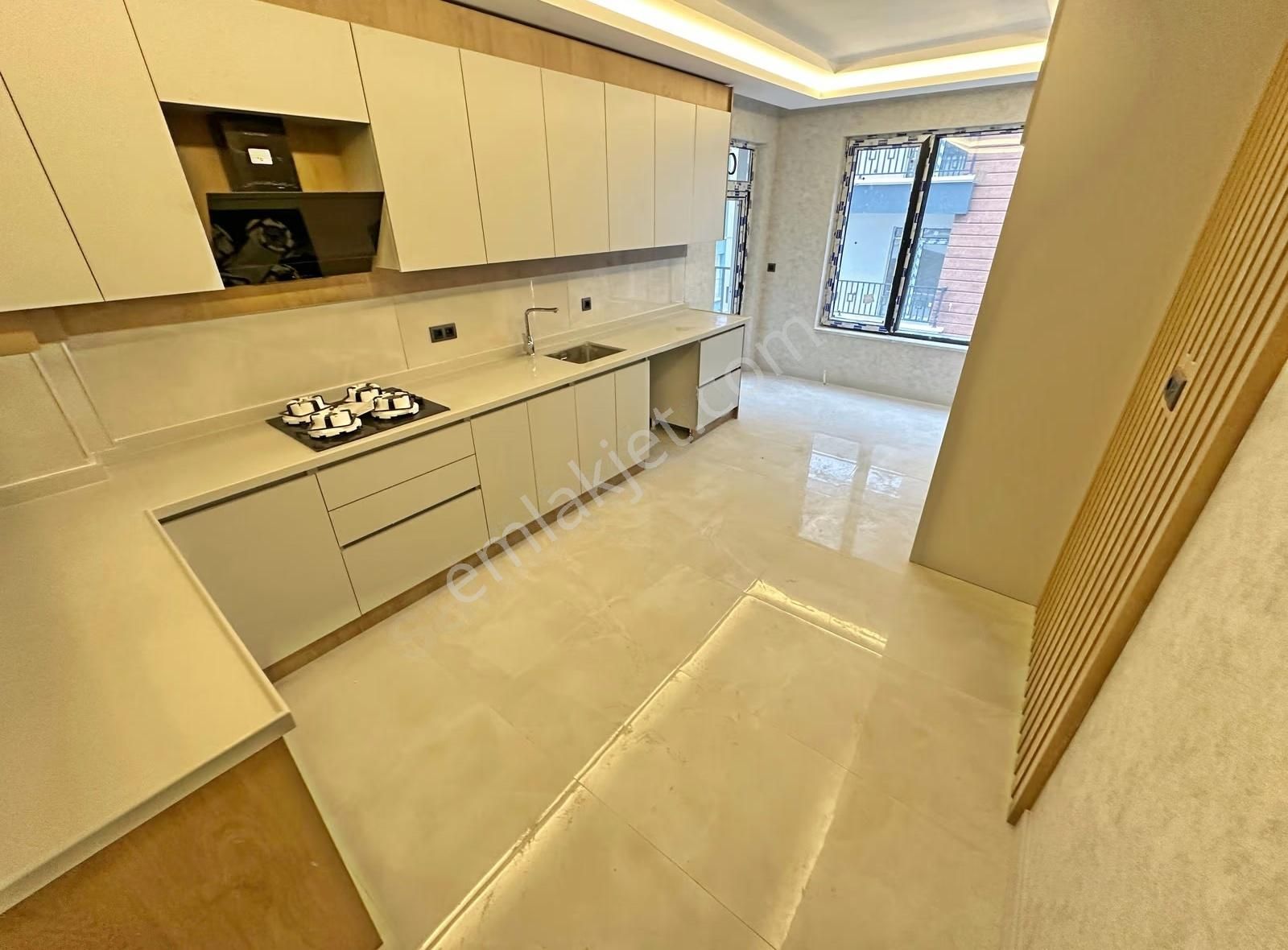 Keçiören'de Site İçinde, Full Yapılı, 145m² 3+1 Daire - Görsel 7