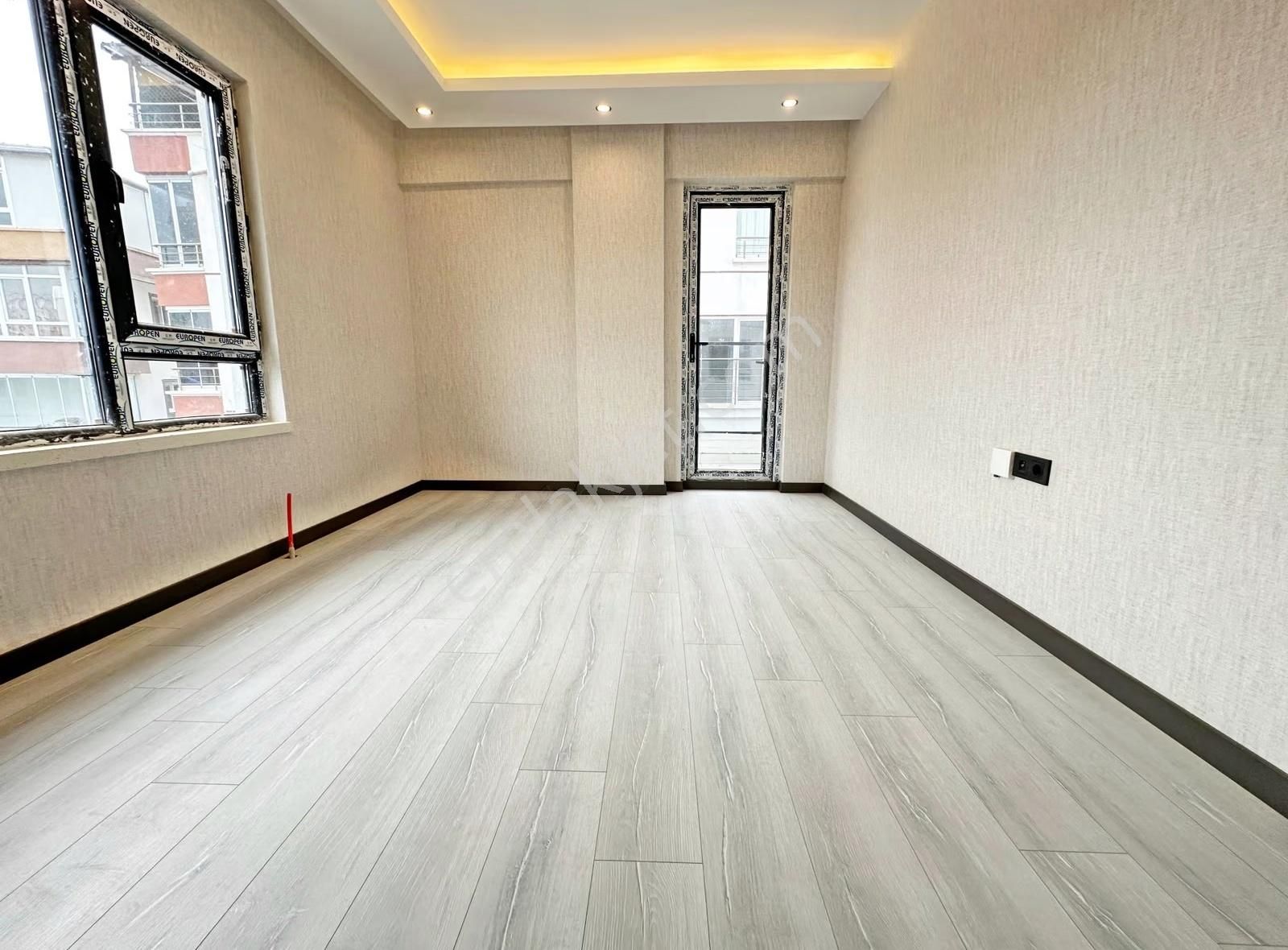 Keçiören'de Full Yapılı, Özel Tasarım 3+1 Geniş Manzaralı Daire - Görsel 23