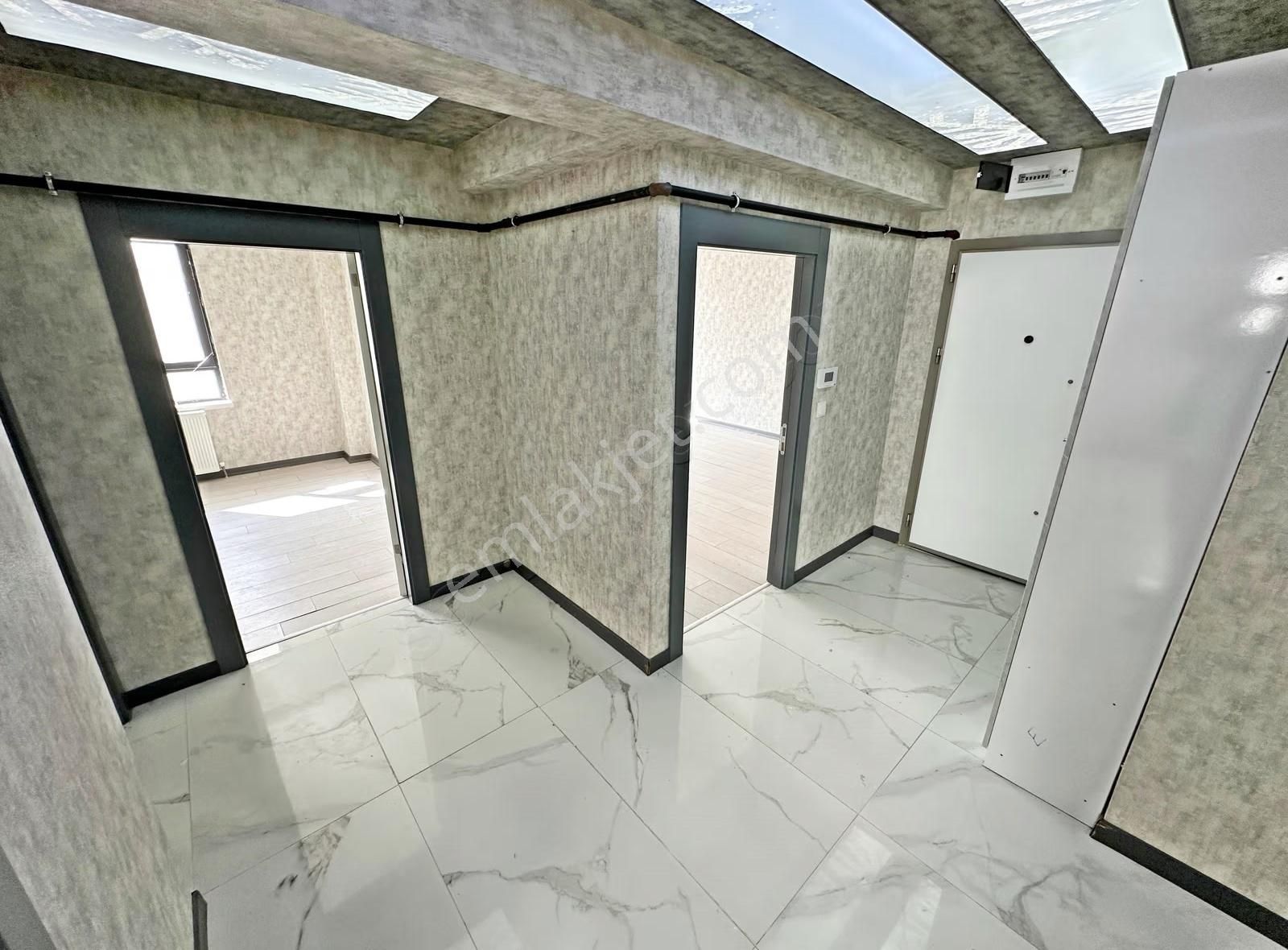 Keçiören'de 145m² 4+1, Çift Banyolu, Köşe Başında Satılık Daire - Görsel 18