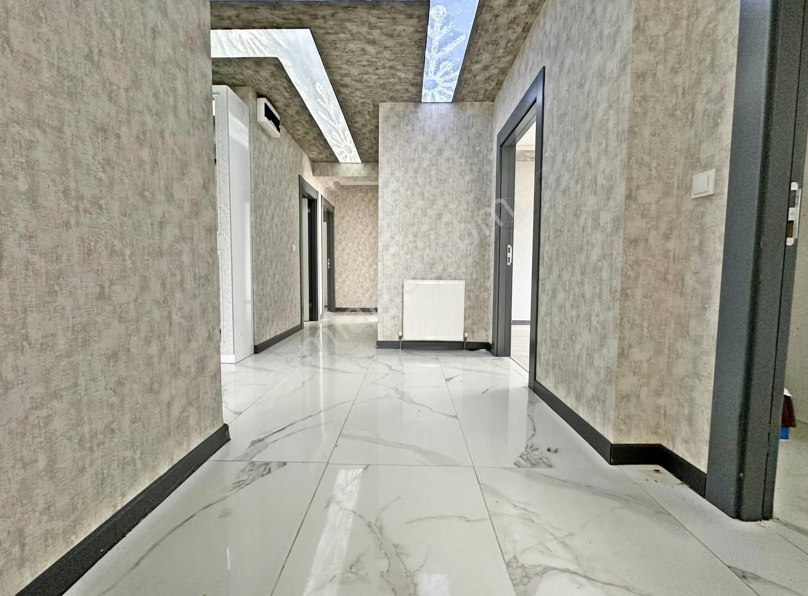 Keçiören'de 145m² 4+1, Çift Banyolu, Köşe Başında Satılık Daire - Görsel 33