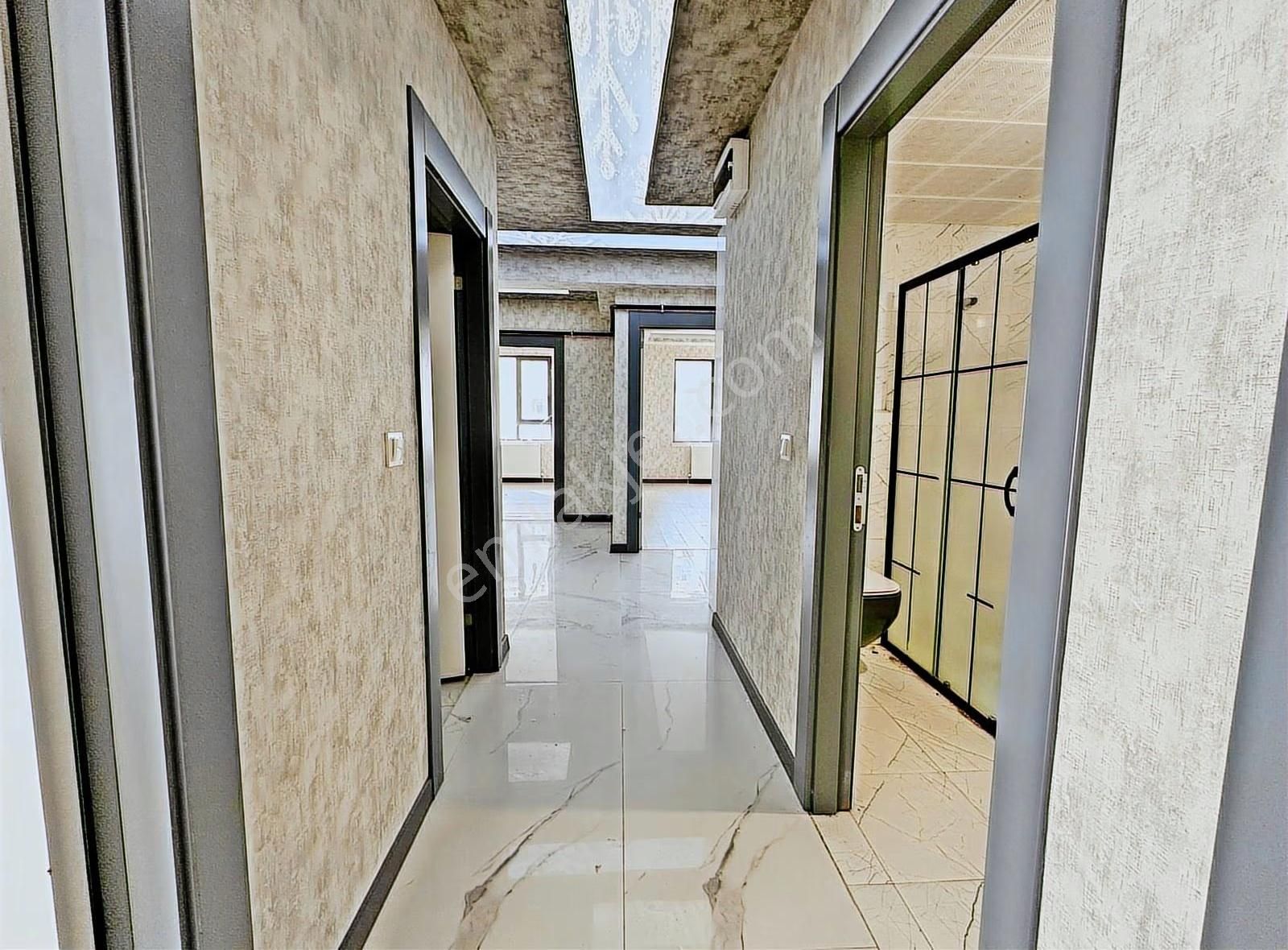 Keçiören'de 145m² 4+1, Çift Banyolu, Köşe Başında Satılık Daire - Görsel 27
