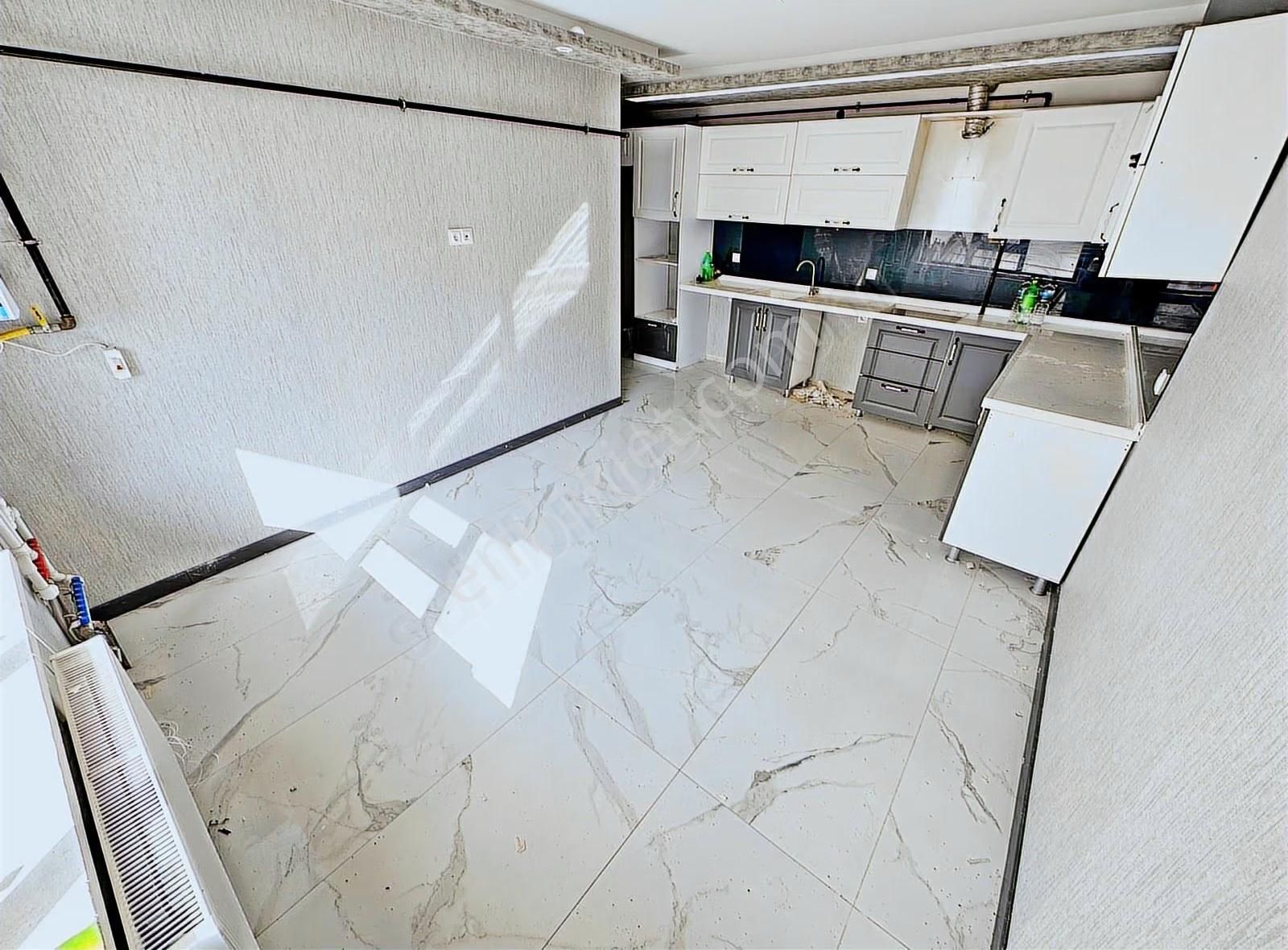 Keçiören'de 145m² 4+1, Çift Banyolu, Köşe Başında Satılık Daire - Görsel 10