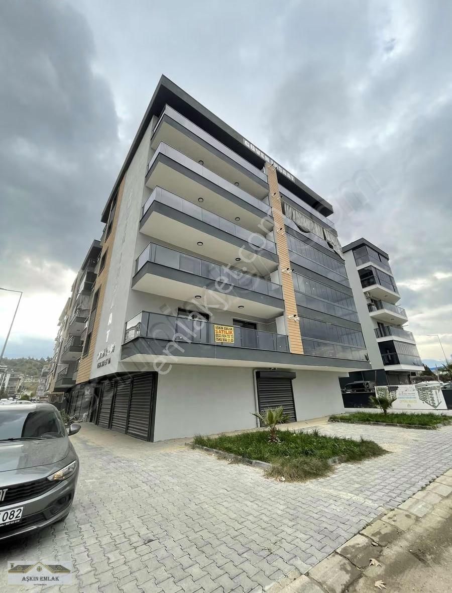 Salihli Yeşilyurt Mahallesinde Satılık 3+1 Ler - Görsel 6