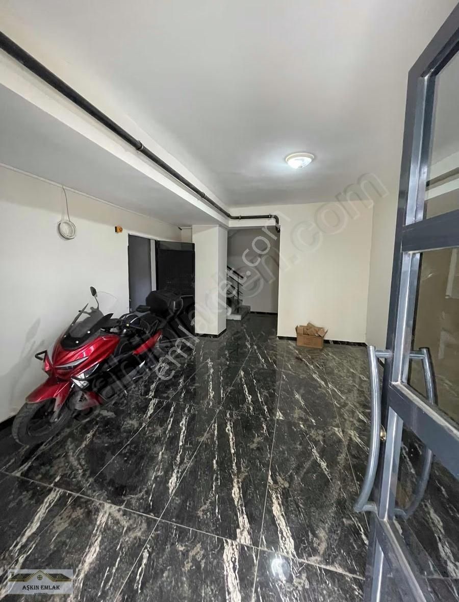 Salihli Yeşilyurt Mahallesinde Satılık 3+1 Ler - Görsel 10