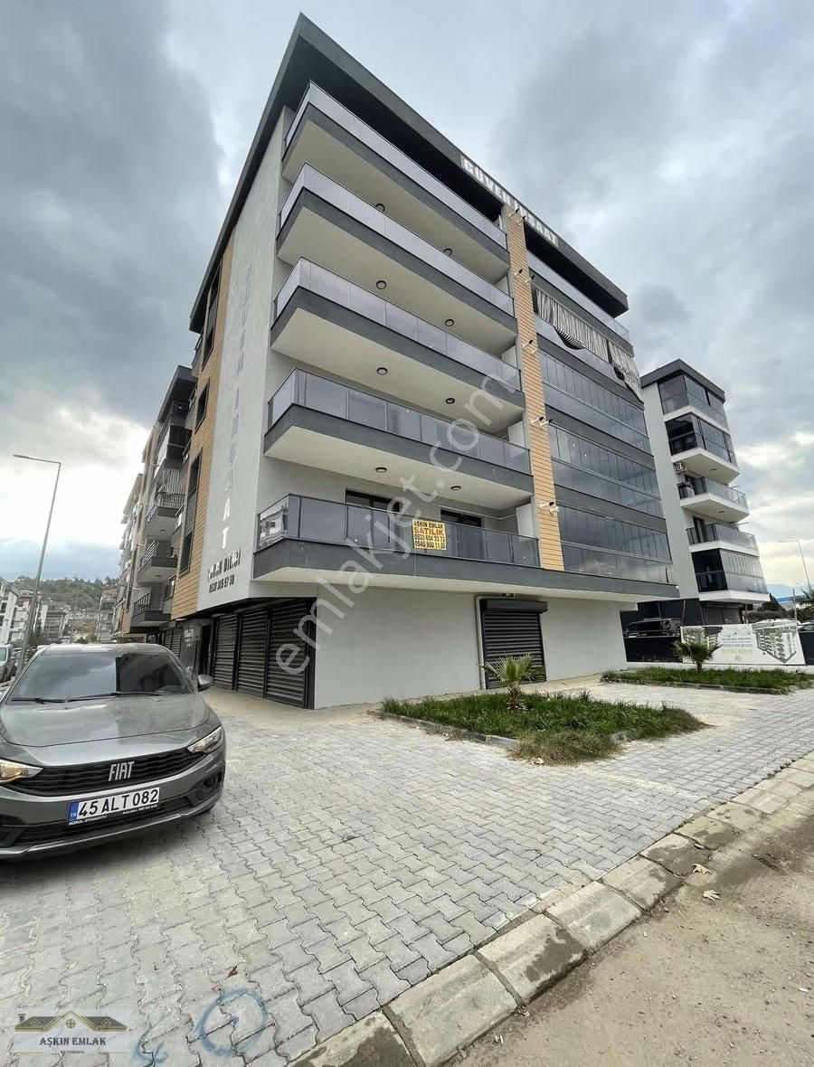 Salihli Yeşilyurt Mahallesinde Satılık 3+1 Ler - Görsel 16