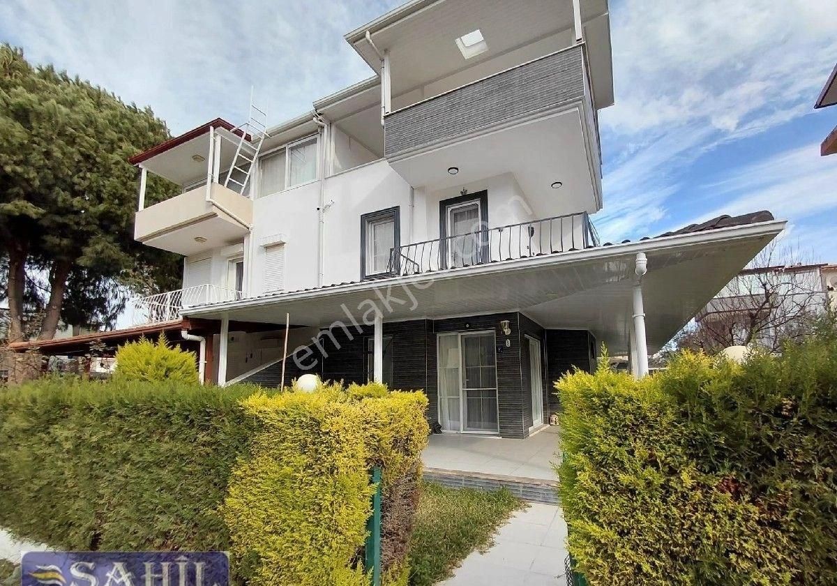 Kuşadası Davutlar Sahilinde Satılık 3+1 Villa - Görsel 6