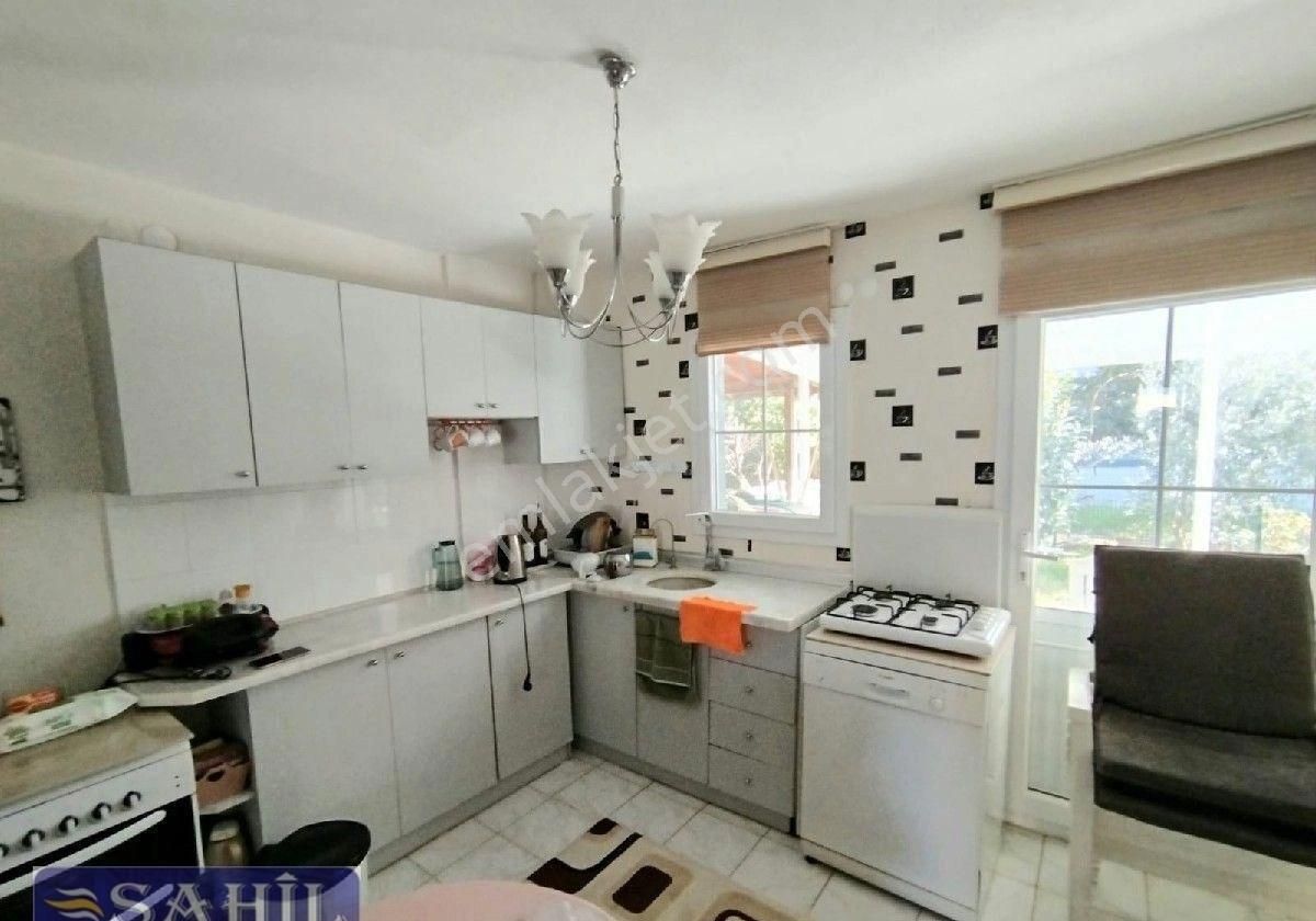 Kuşadası Davutlar Sahilinde Satılık 3+1 Villa - Görsel 11