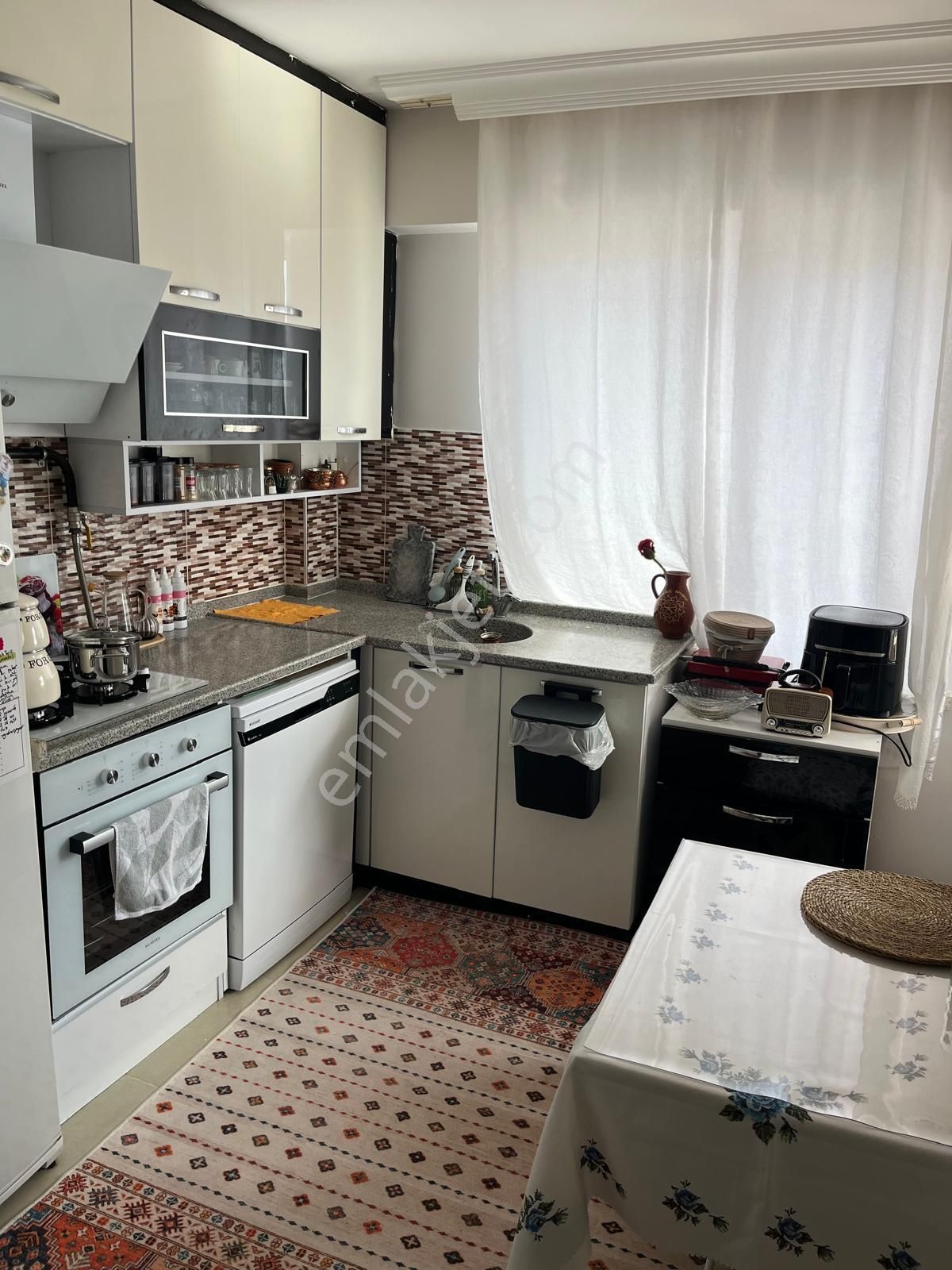 Afyon Ali İhsan Paşa Mahallesinde Satılık 3+1 Daire - Görsel 9