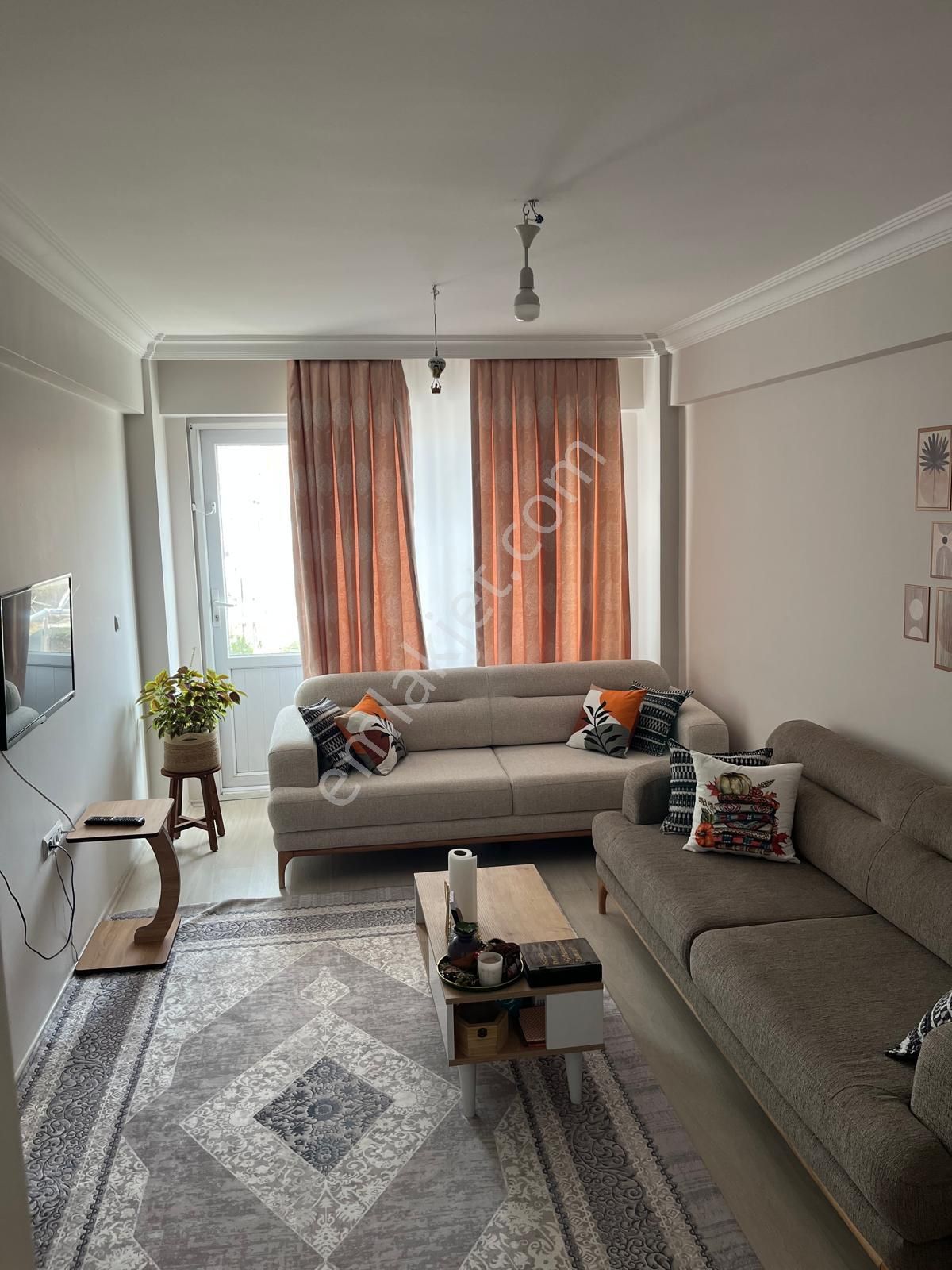 Afyon Ali İhsan Paşa Mahallesinde Satılık 3+1 Daire