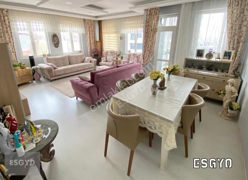 Esgyo'dan Batıkent Mah. Site İçerisinde Bakımlı 3+1 Daire - Görsel 18