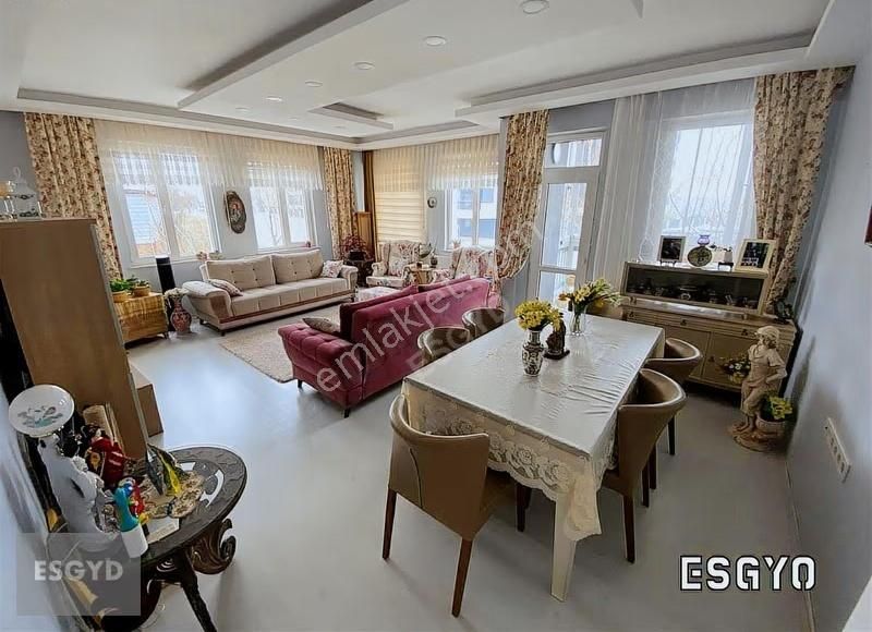 Esgyo'dan Batıkent Mah. Site İçerisinde Bakımlı 3+1 Daire - Görsel 21