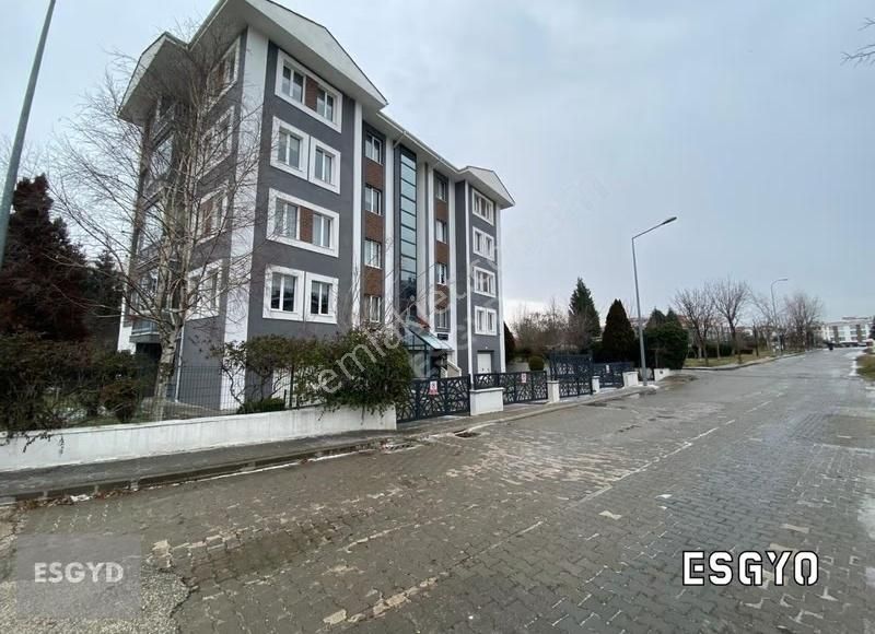 Esgyo'dan Batıkent Mah. Site İçerisinde Bakımlı 3+1 Daire - Görsel 32