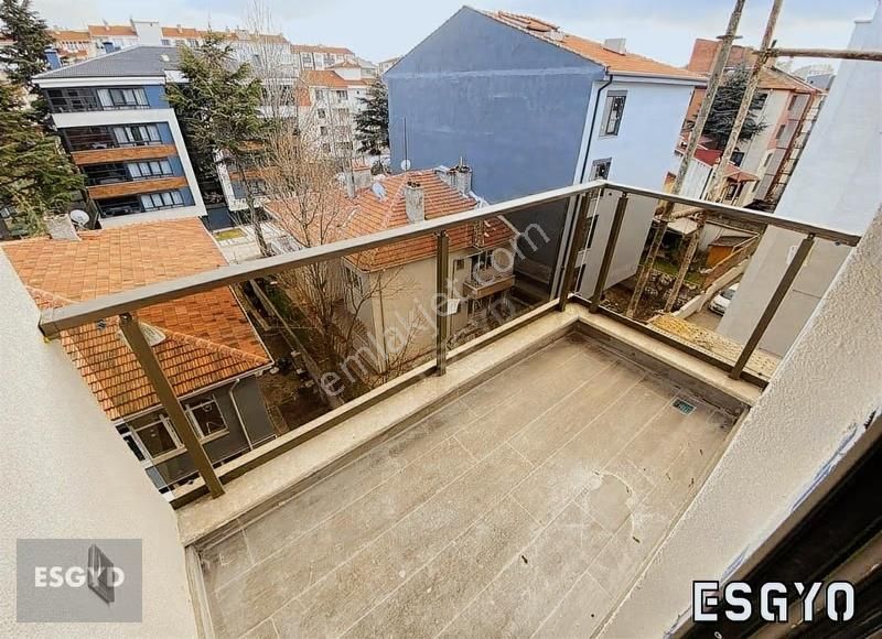 Esgyo'dan Millet Bahçesi Arkası Yerden Isıtmalı 2+1 Sıfır Daire - Görsel 13