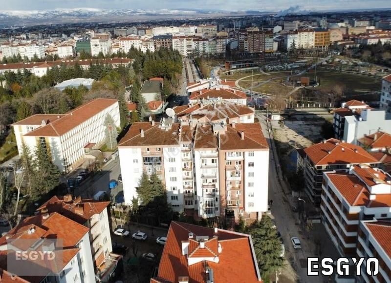 Esgyo'dan Millet Bahçesi Arkası Yerden Isıtmalı 2+1 Sıfır Daire - Görsel 21