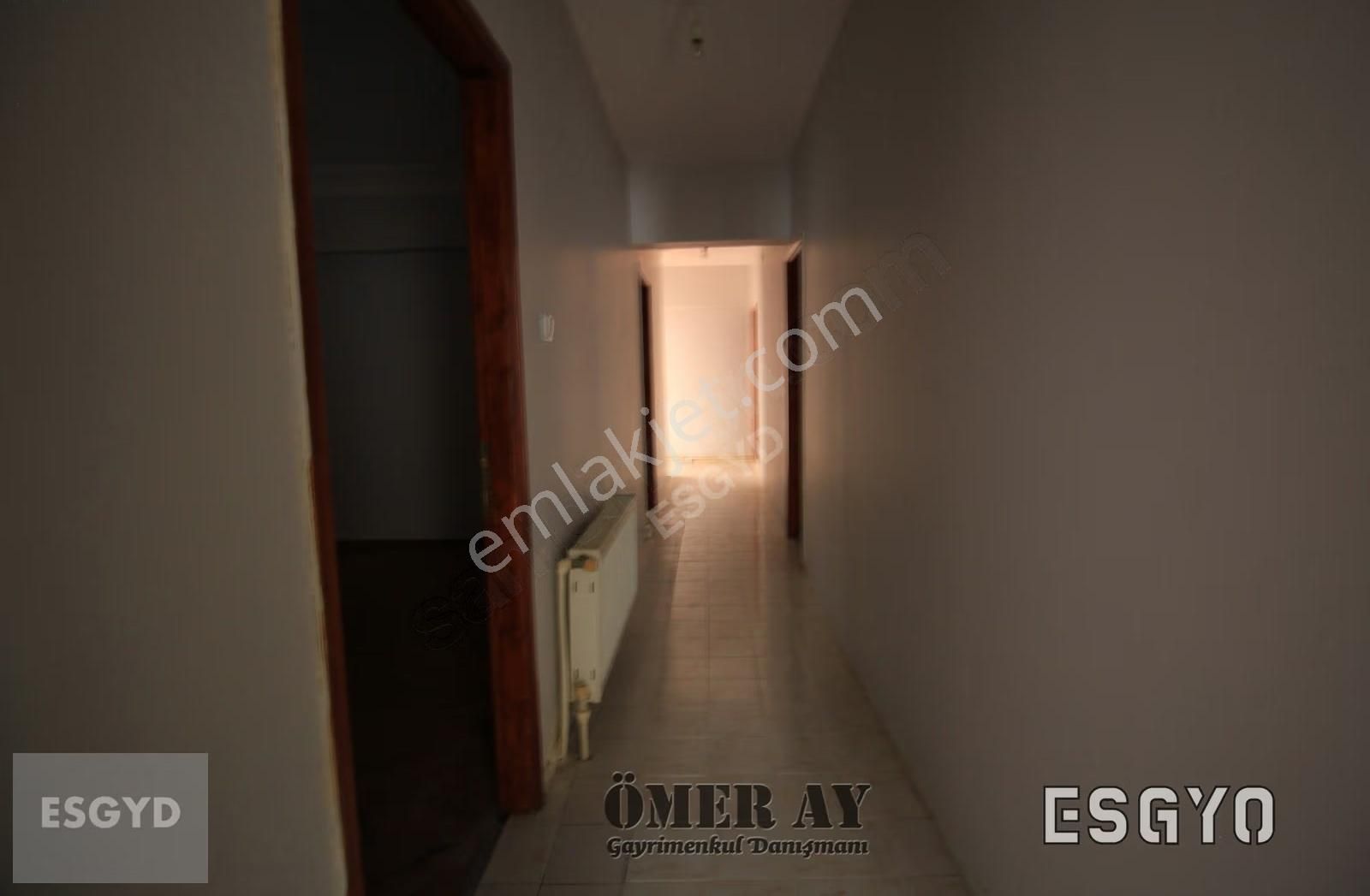 [esgyo] Dan Vatan Caddesinde Kiralık 3+1 Temiz Daire - Görsel 33