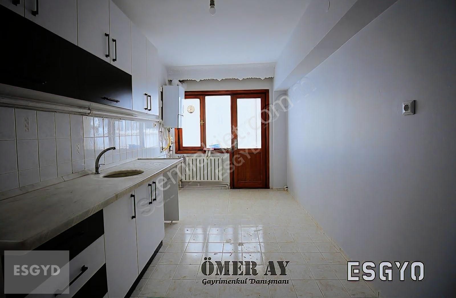 [esgyo] Dan Vatan Caddesinde Kiralık 3+1 Temiz Daire - Görsel 24