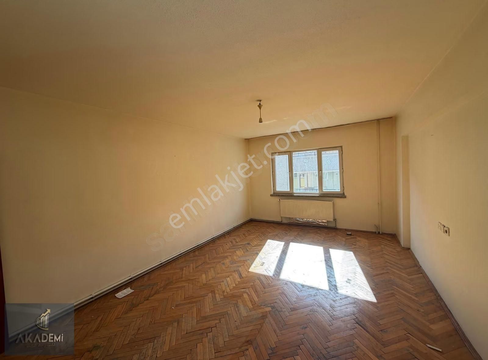 Akademi'den Gökmeydan'da Çift Balkonlu Geniş Kiralık 3+1 - Görsel 13