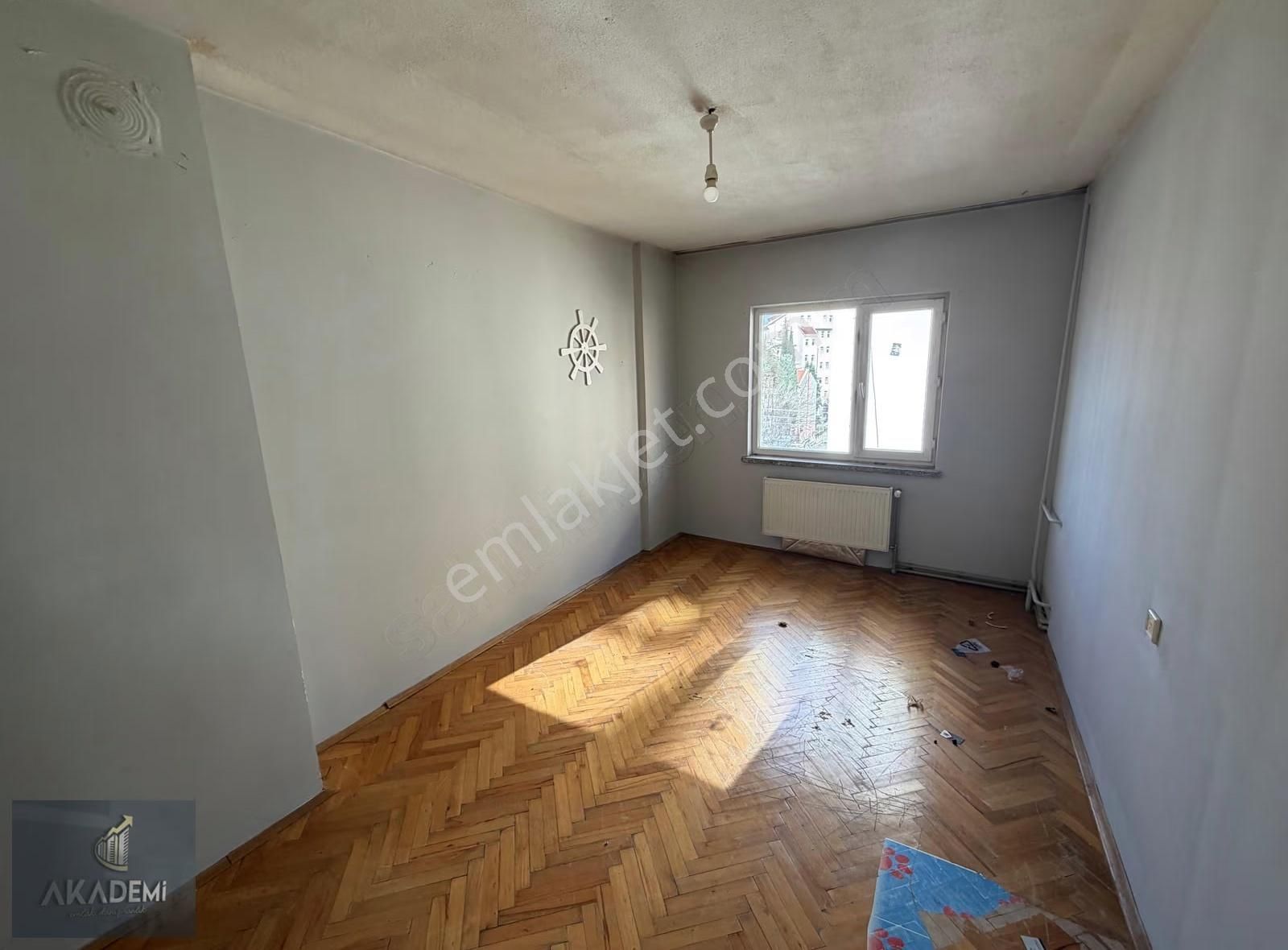 Akademi'den Gökmeydan'da Çift Balkonlu Geniş Kiralık 3+1 - Görsel 3