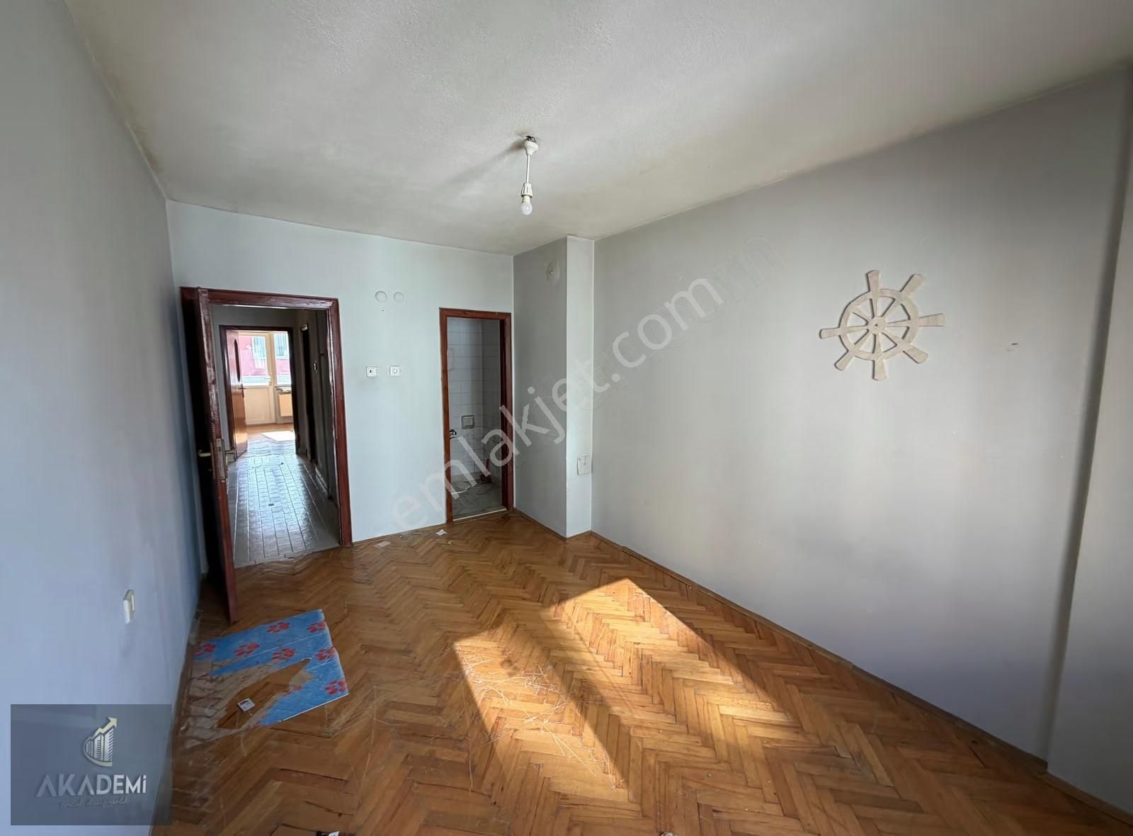 Akademi'den Gökmeydan'da Çift Balkonlu Geniş Kiralık 3+1 - Görsel 24
