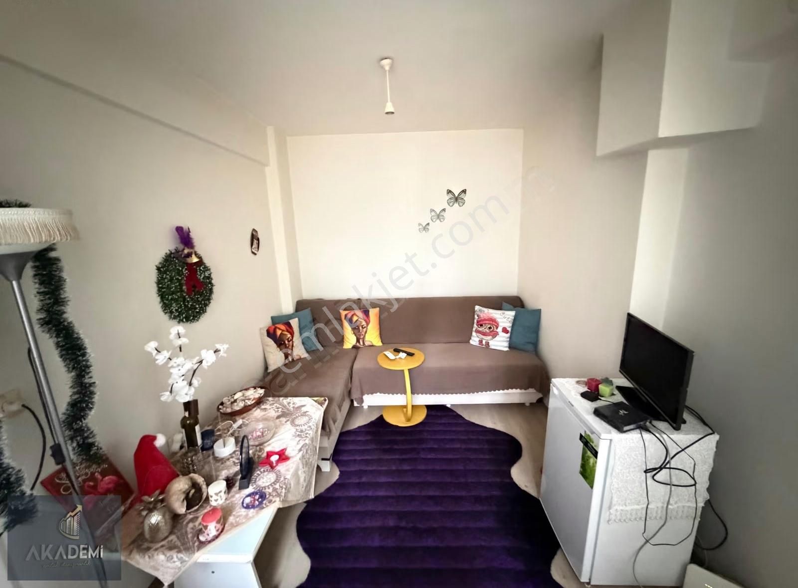 Akademi Emlak'tan Espark Yakını Satılık Eşyasız 1+1