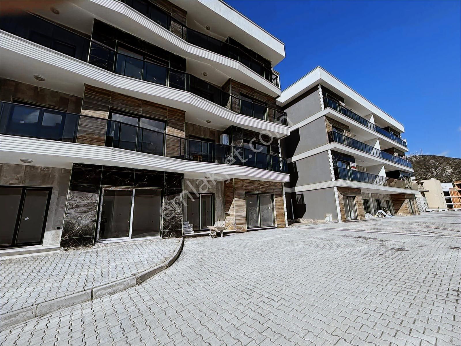 Kuşadası Merkezde Satılık 2+1 Sıfır Rezidans Daireler - Görsel 22