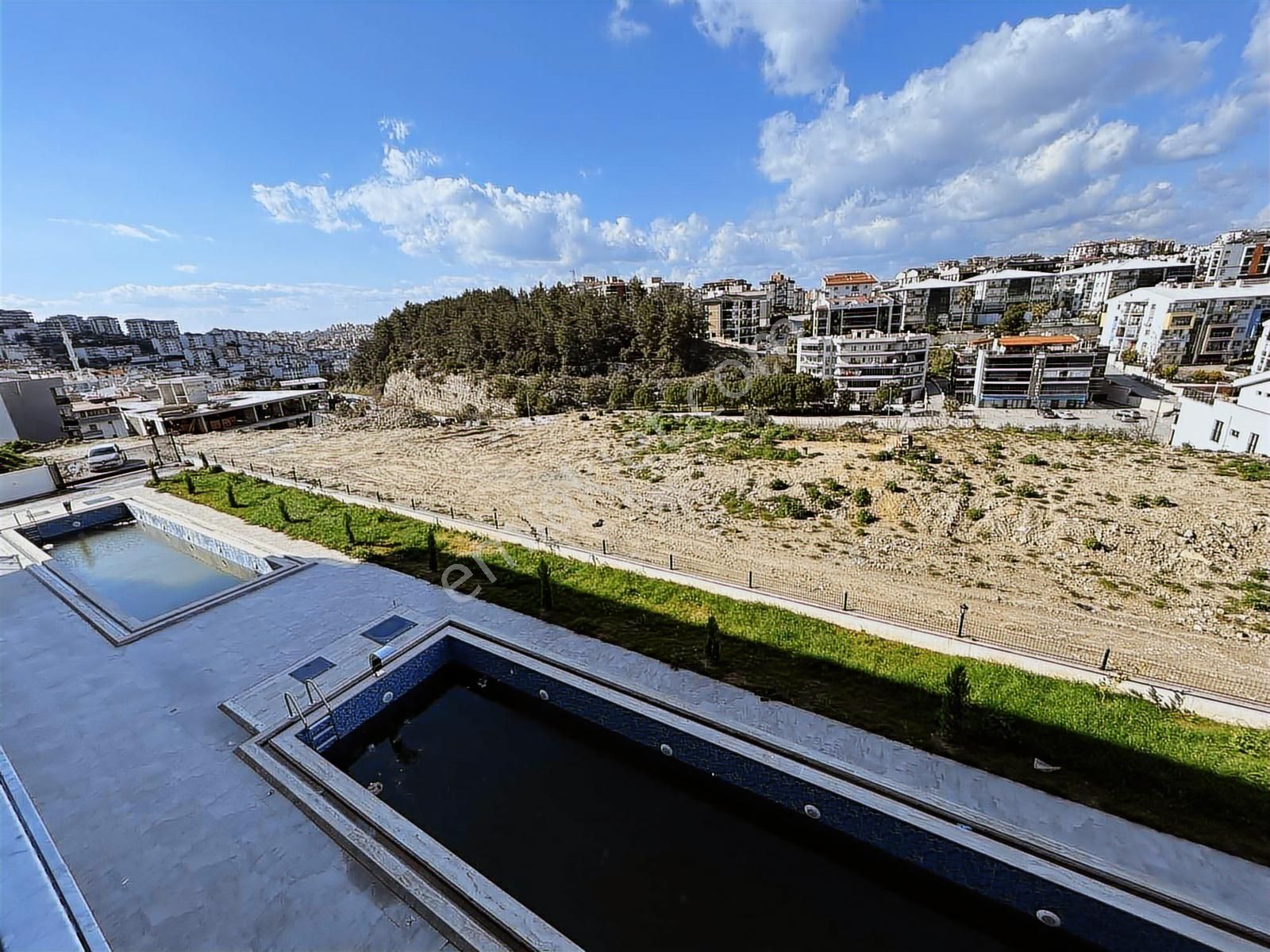 Kuşadası Merkezde Satılık 2+1 Sıfır Rezidans Daireler - Görsel 4