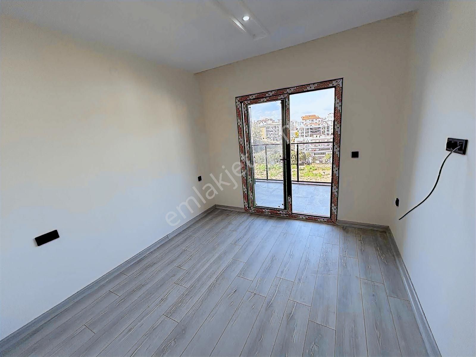 Kuşadası Merkezde Satılık 2+1 Sıfır Rezidans Daireler - Görsel 20