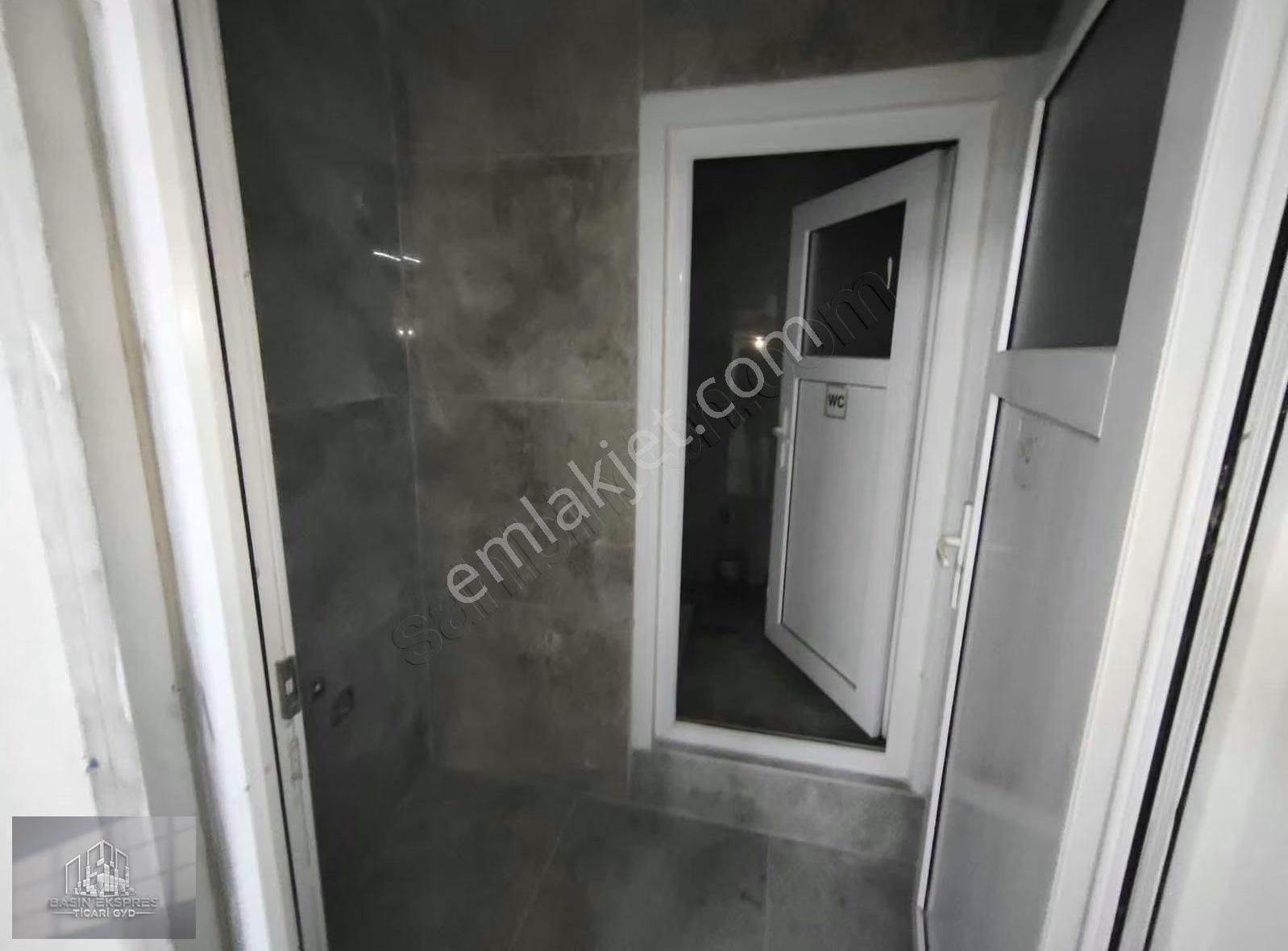 Sulyapıdan Giriş 150 M2 Dükkan Mağaza Depo Showrom Uygun - Görsel 4