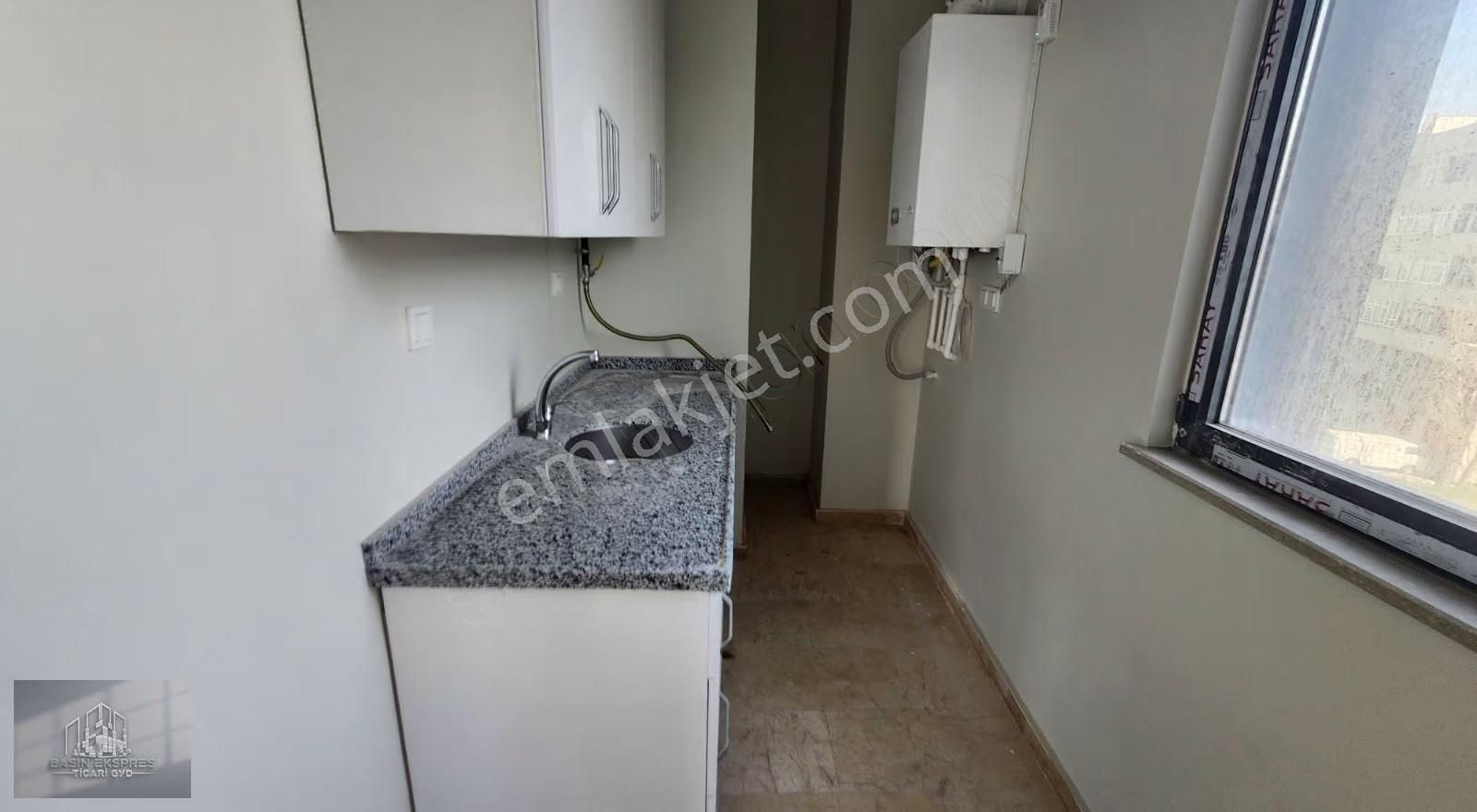 Sulyapıdan İskanlı Komple Plaza 1200 M2 - Görsel 4