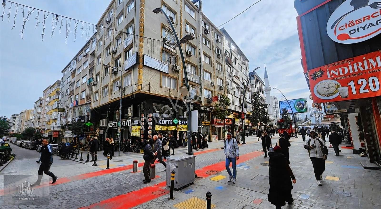 Sulyapıdan Meydanda Kiralik Ofis