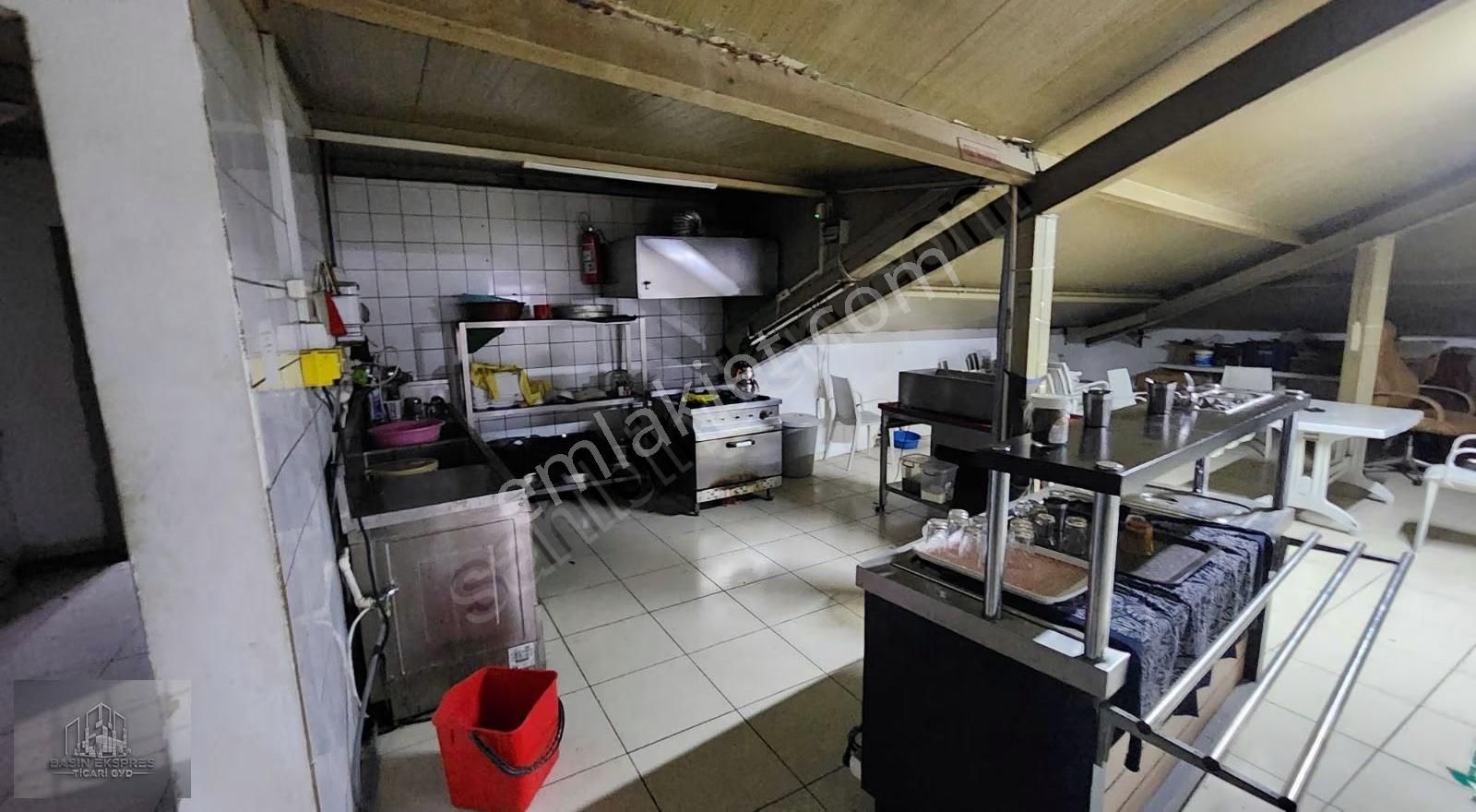 Sulyapıdan 1000 M2 2 Katlı İş Hanı Katı Kiralik Cadde Üzerinde - Görsel 31